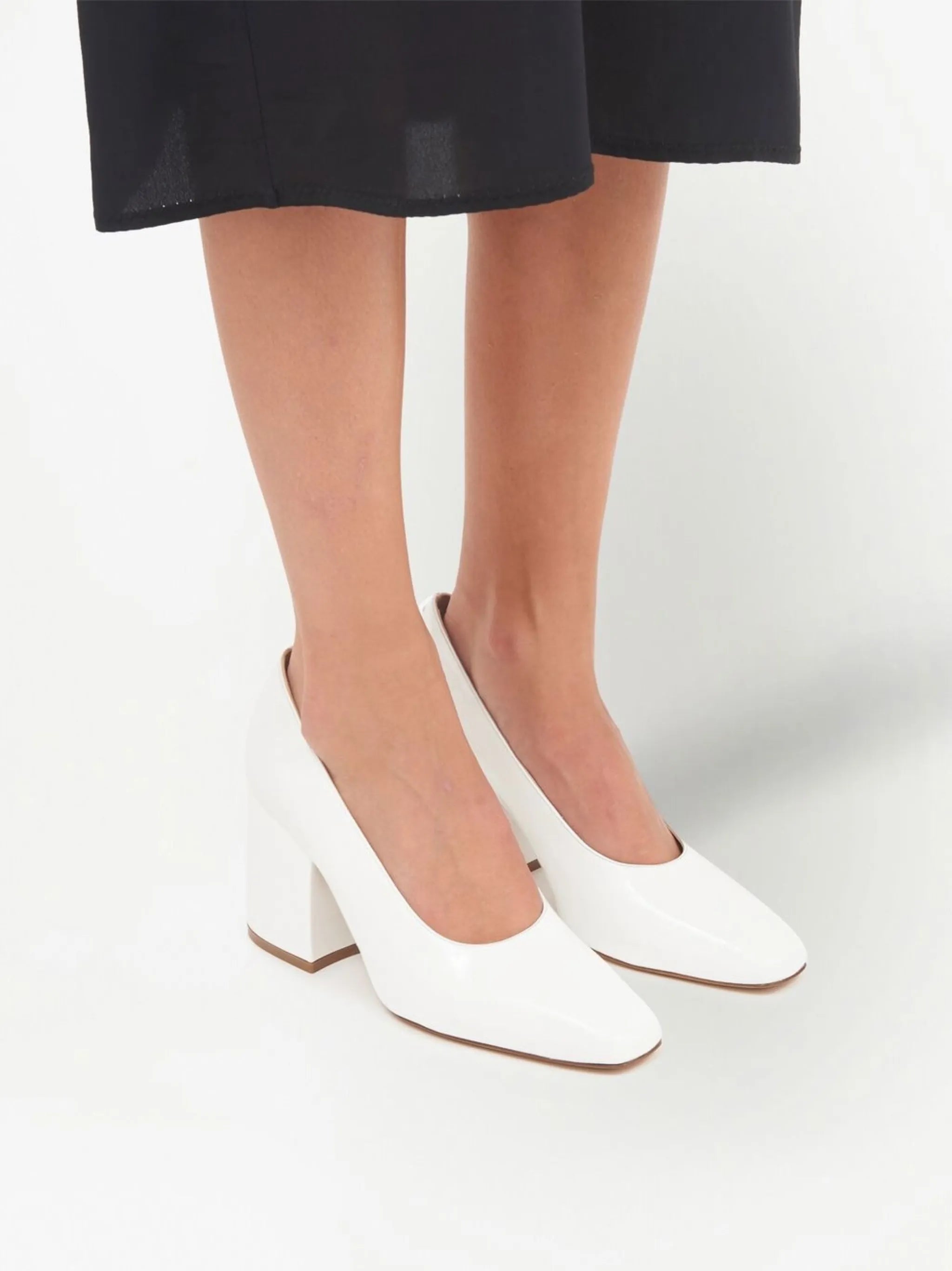 Barbs leather pumps