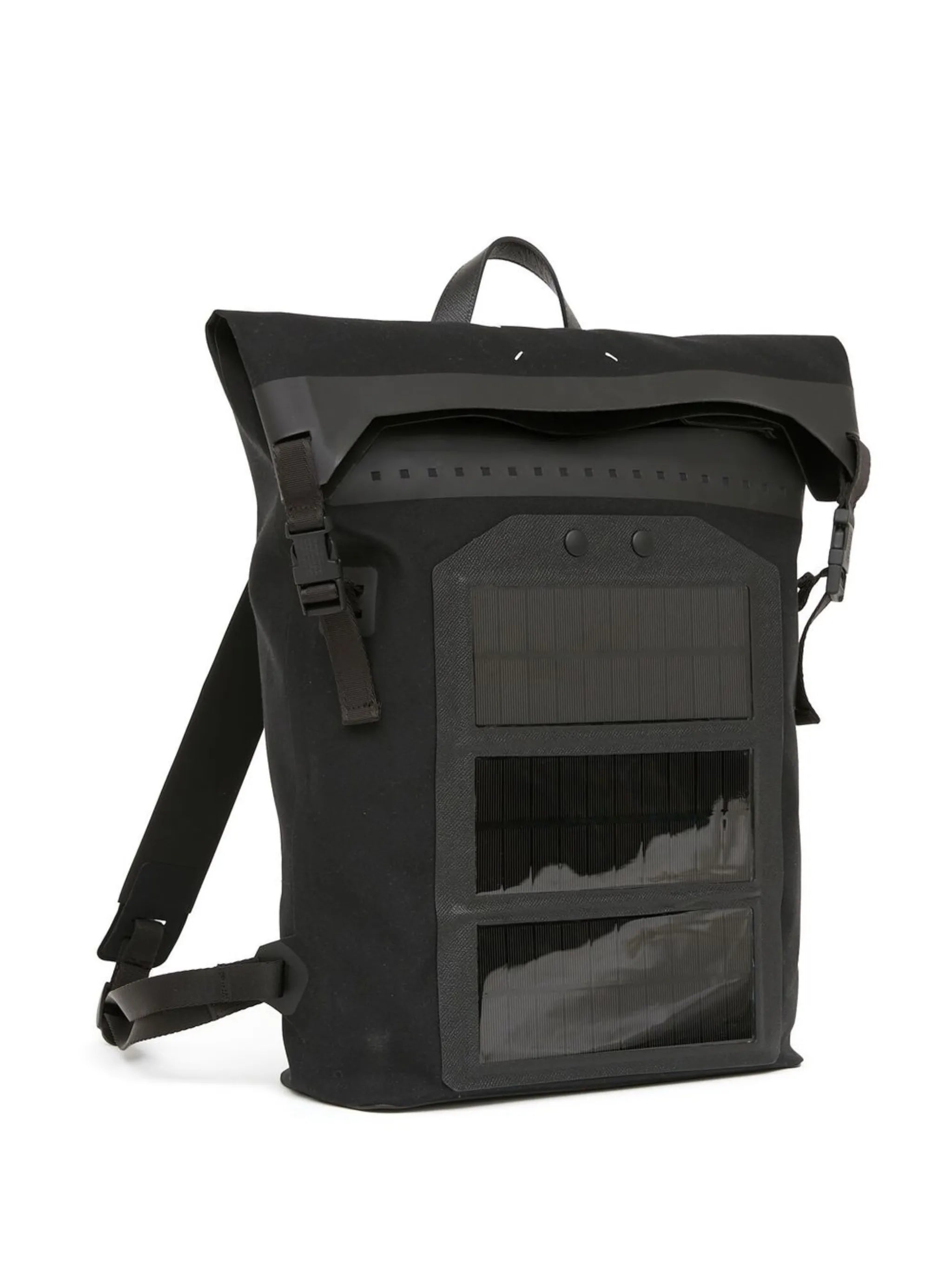 folded-top buckle-fastening backpack