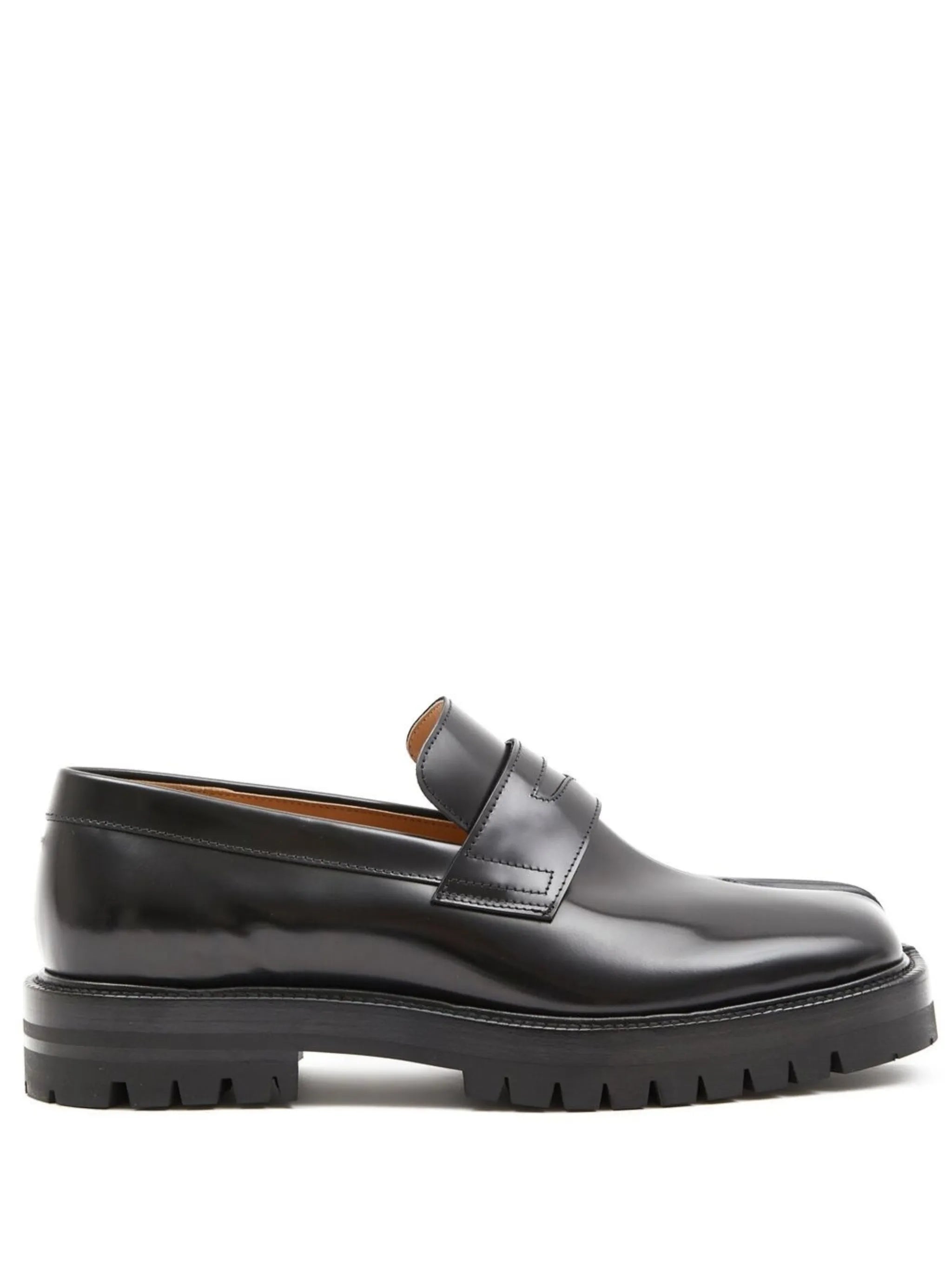 Tabi leather loafers