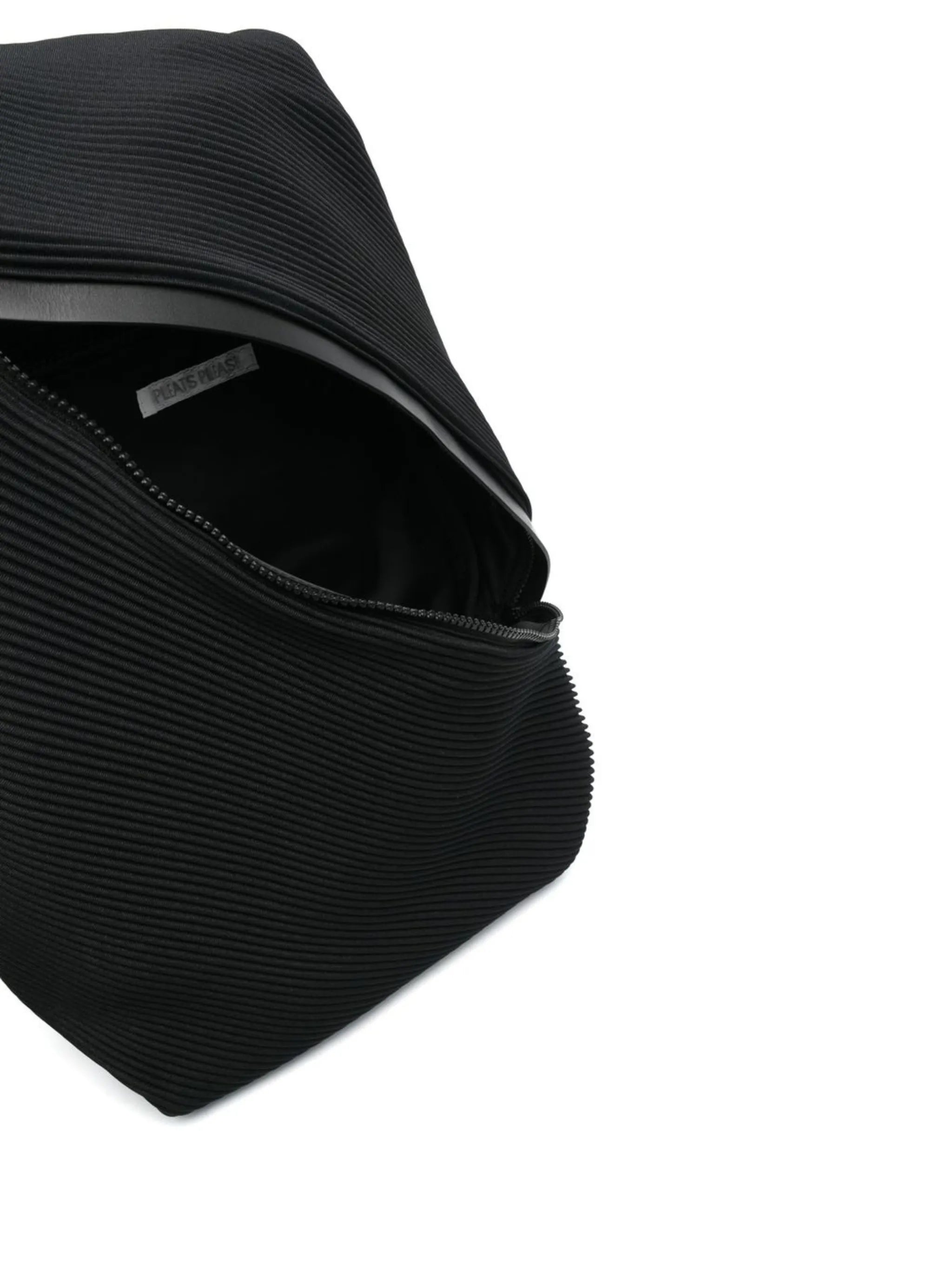 plissé belt bag