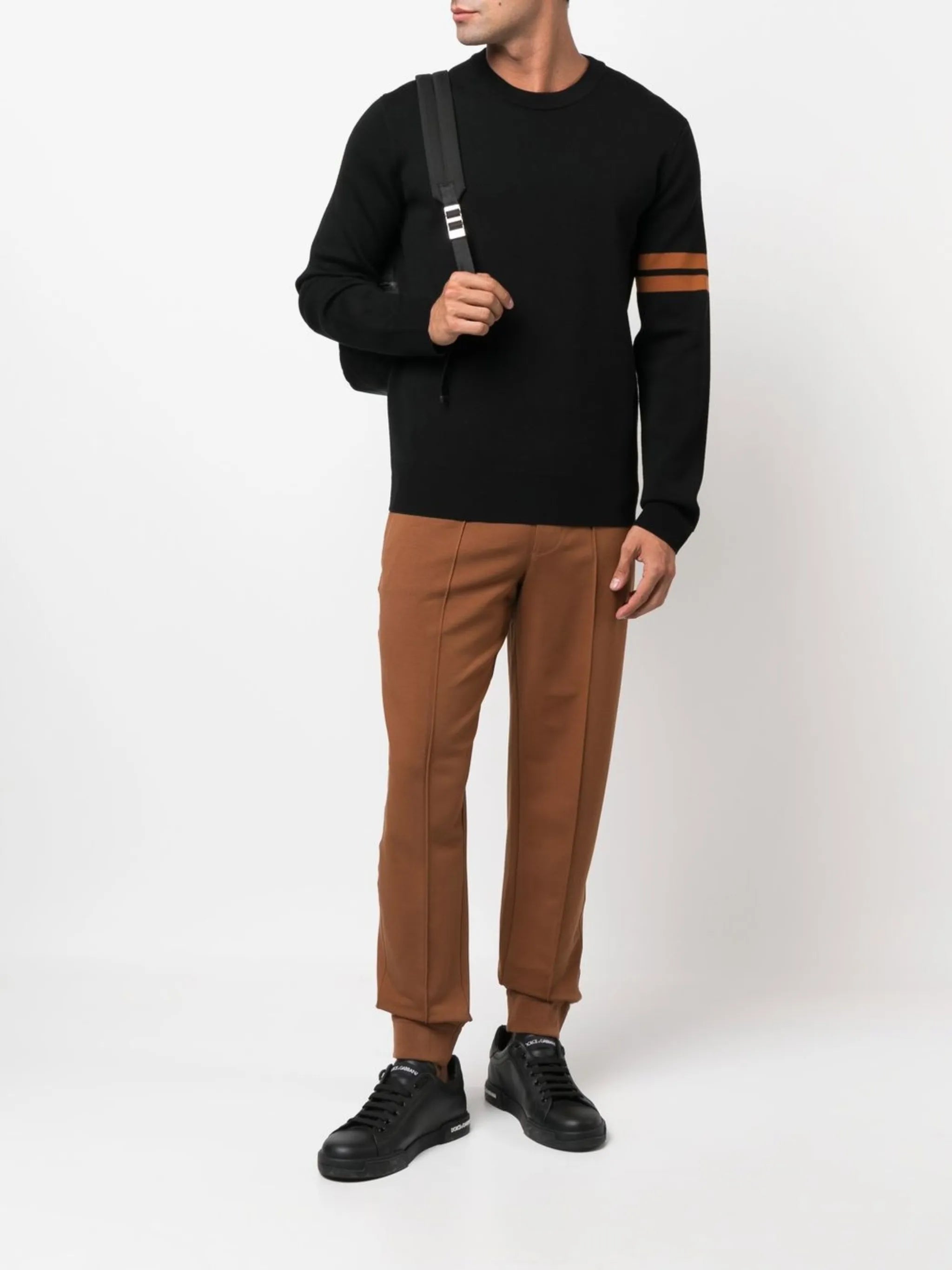 long-sleeve crew-neck jumper