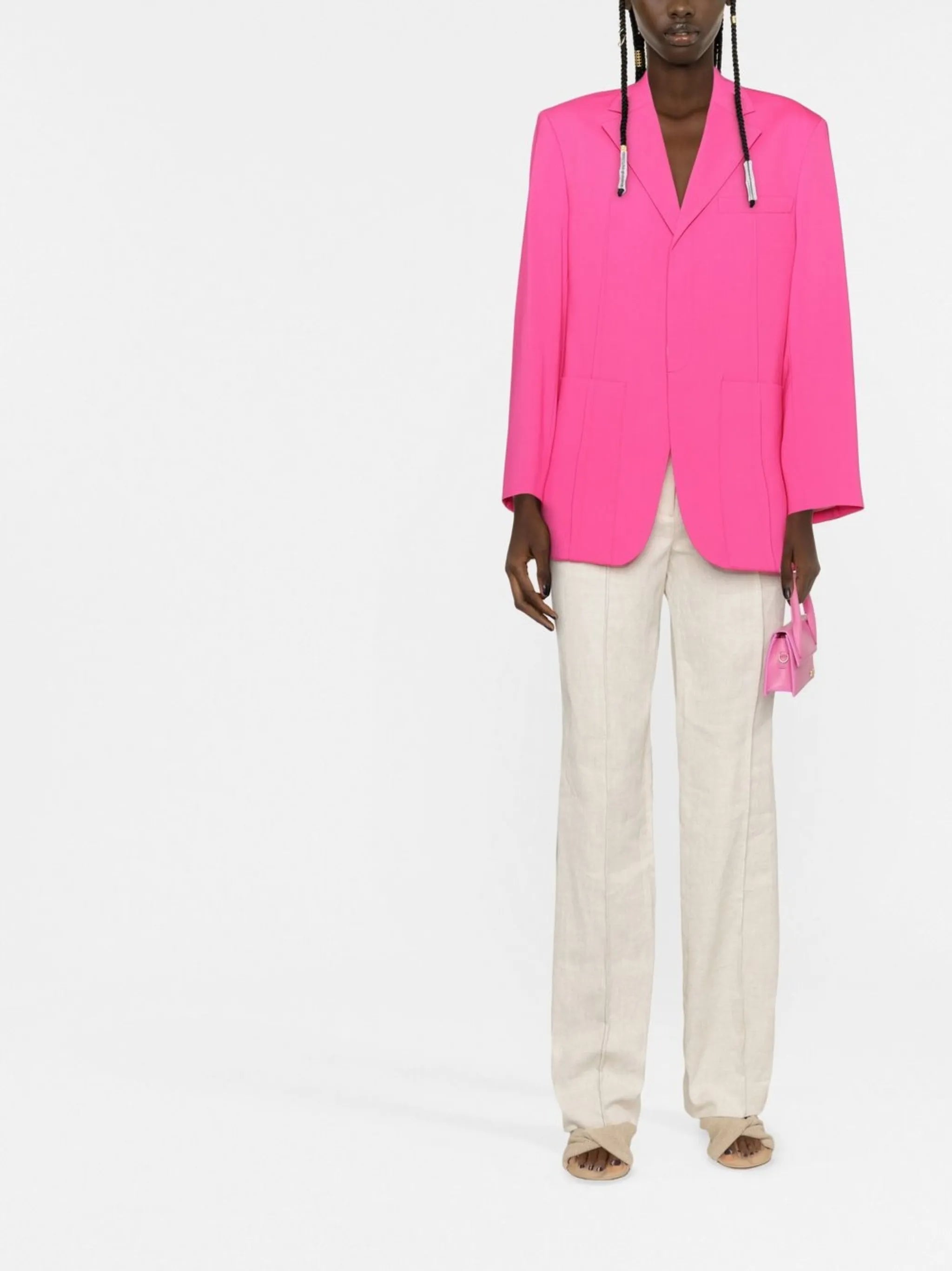 notched-lapel single-breasted blazer
