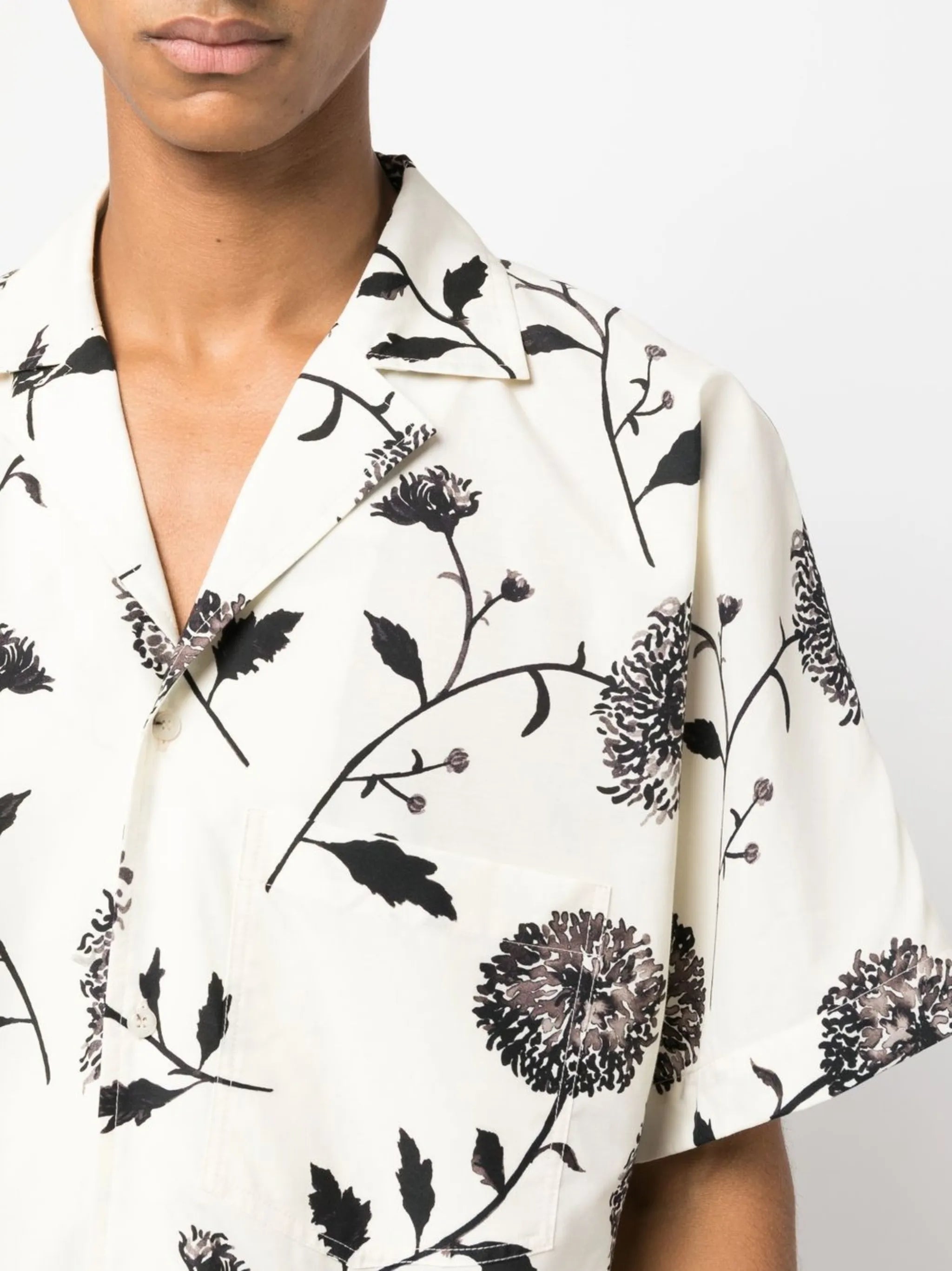 floral-print short-sleeve shirt