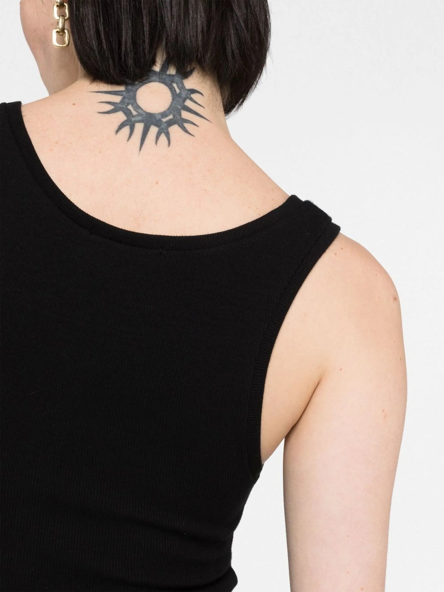 sleeveless vest top