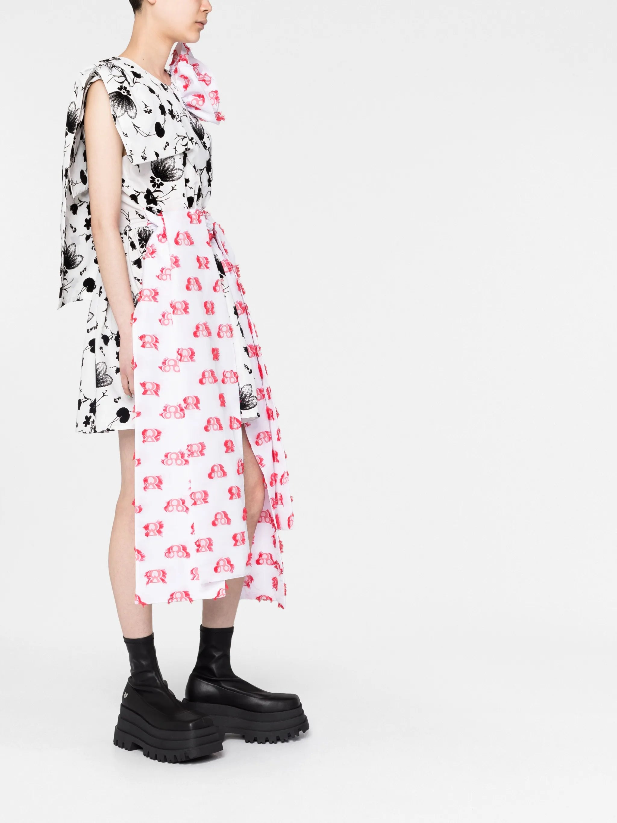 wide-strap-detailing minidress
