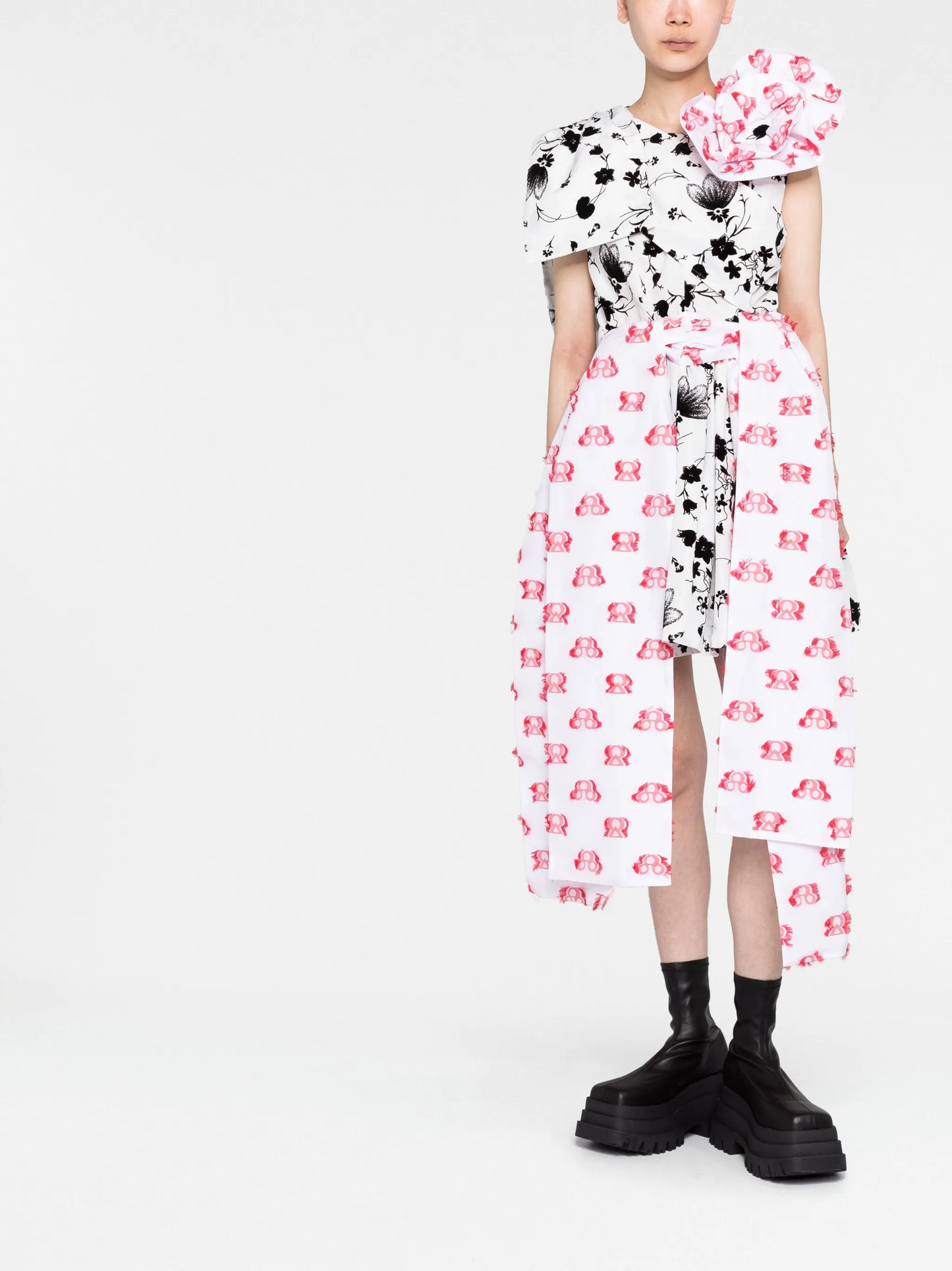 wide-strap-detailing minidress