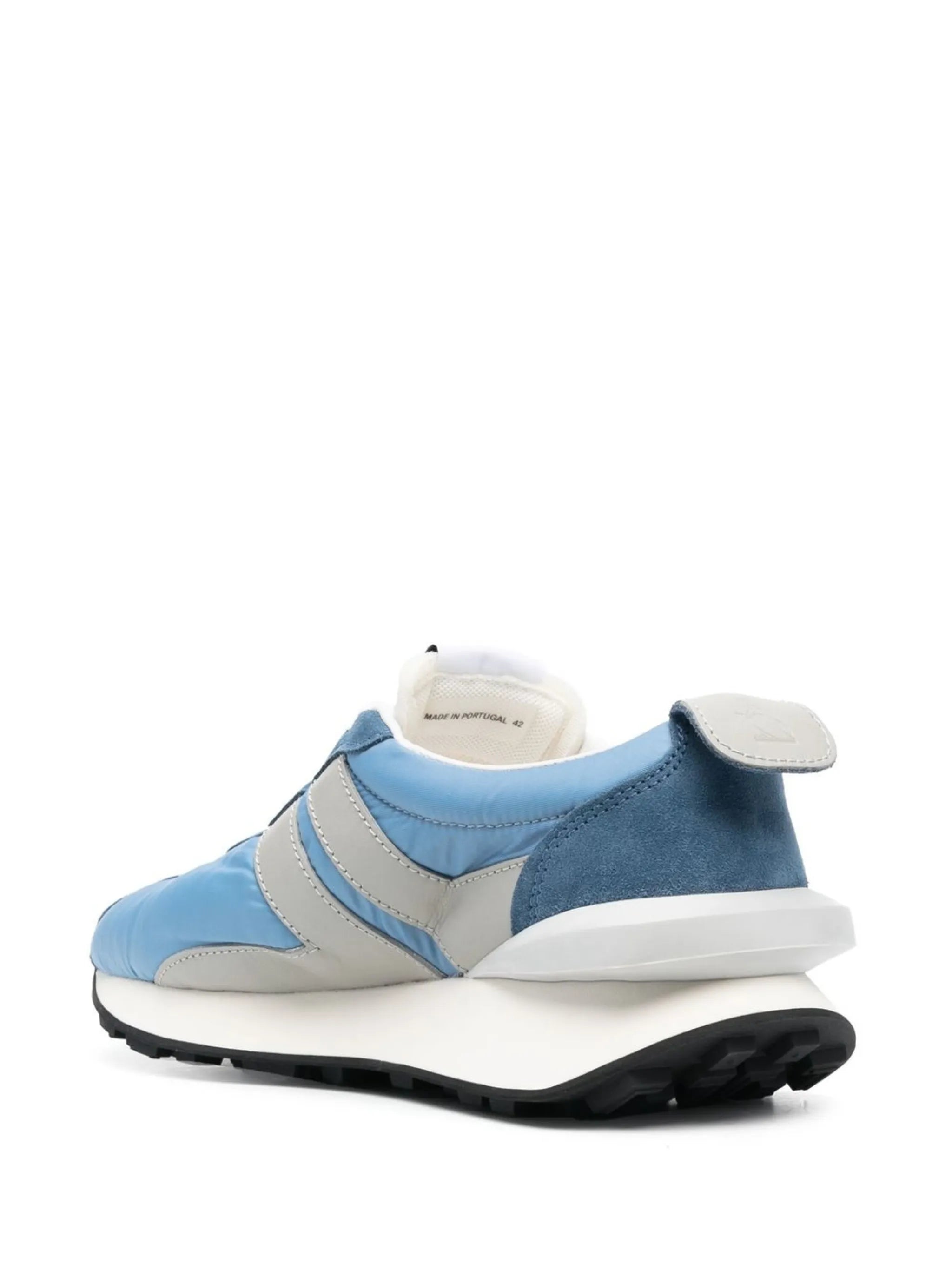 low-top lace-up sneakers