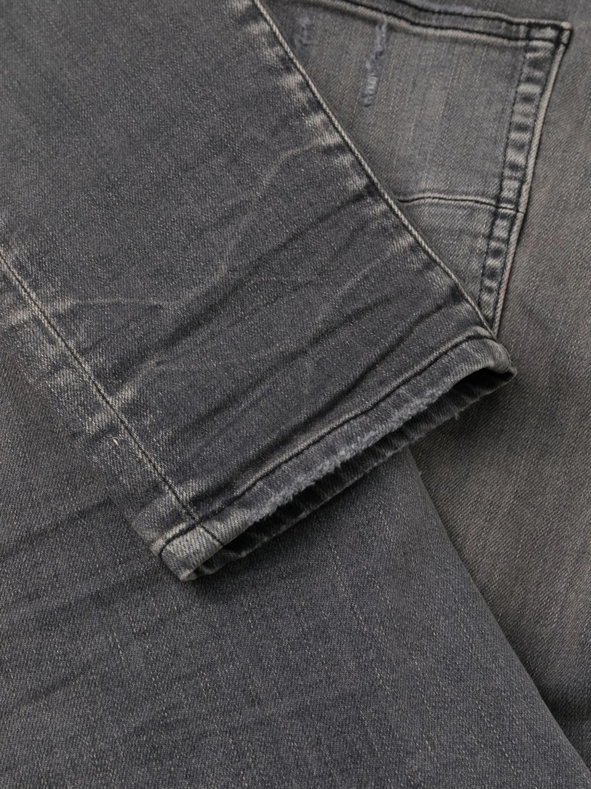mid-rise ripped skinny jeans
