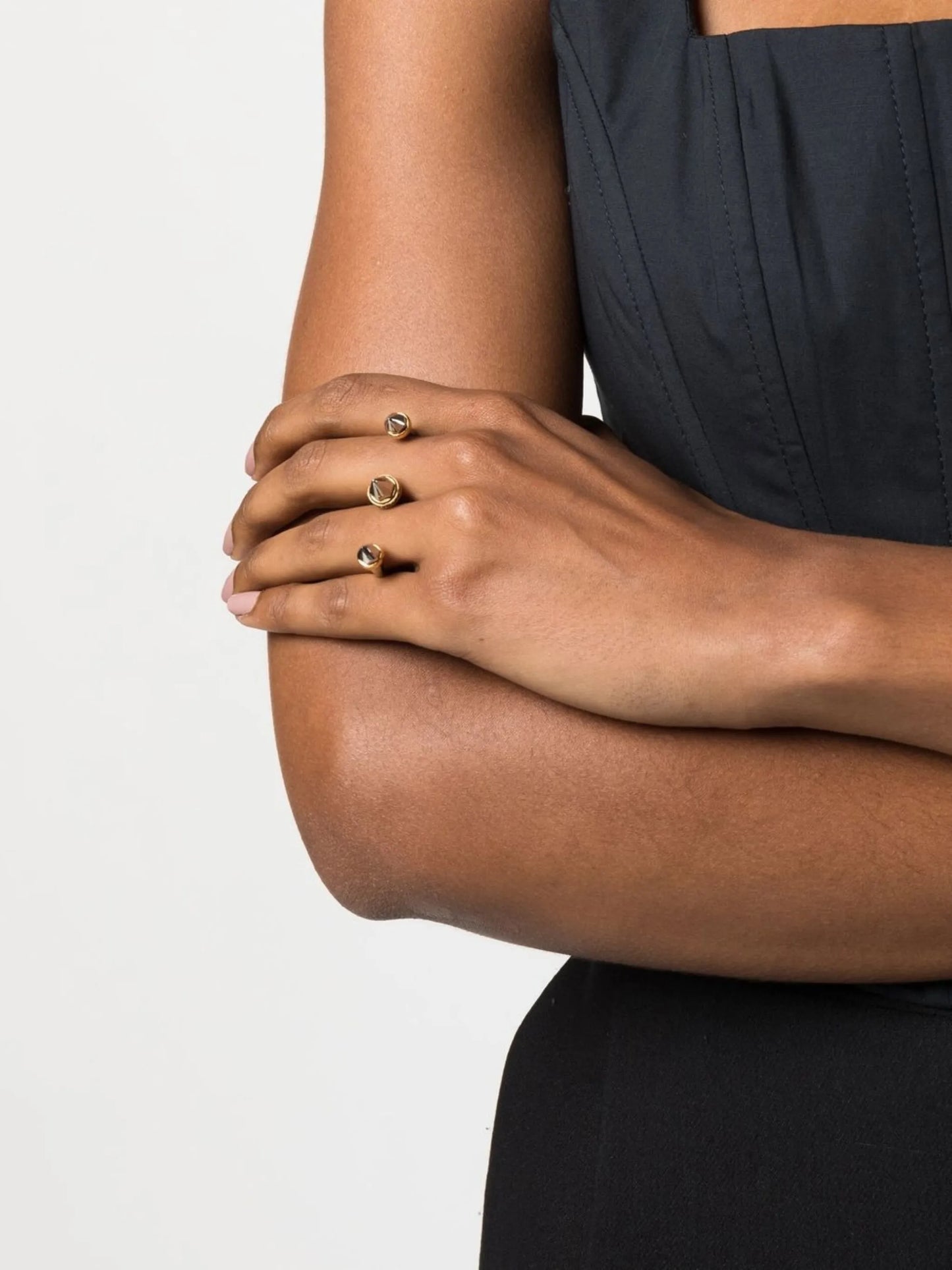 studded double-finger ring