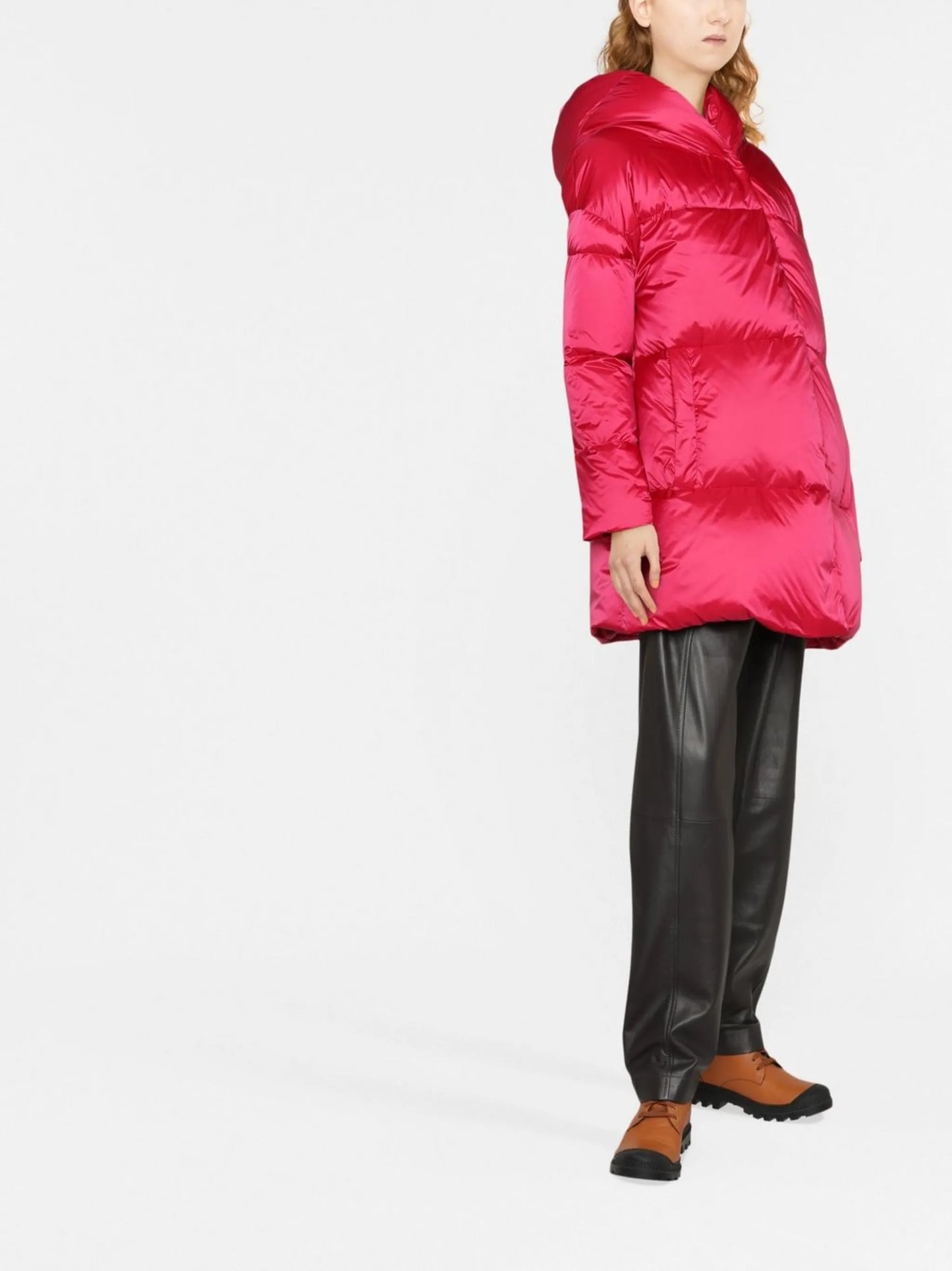 Globe A-shape satin-effect coat