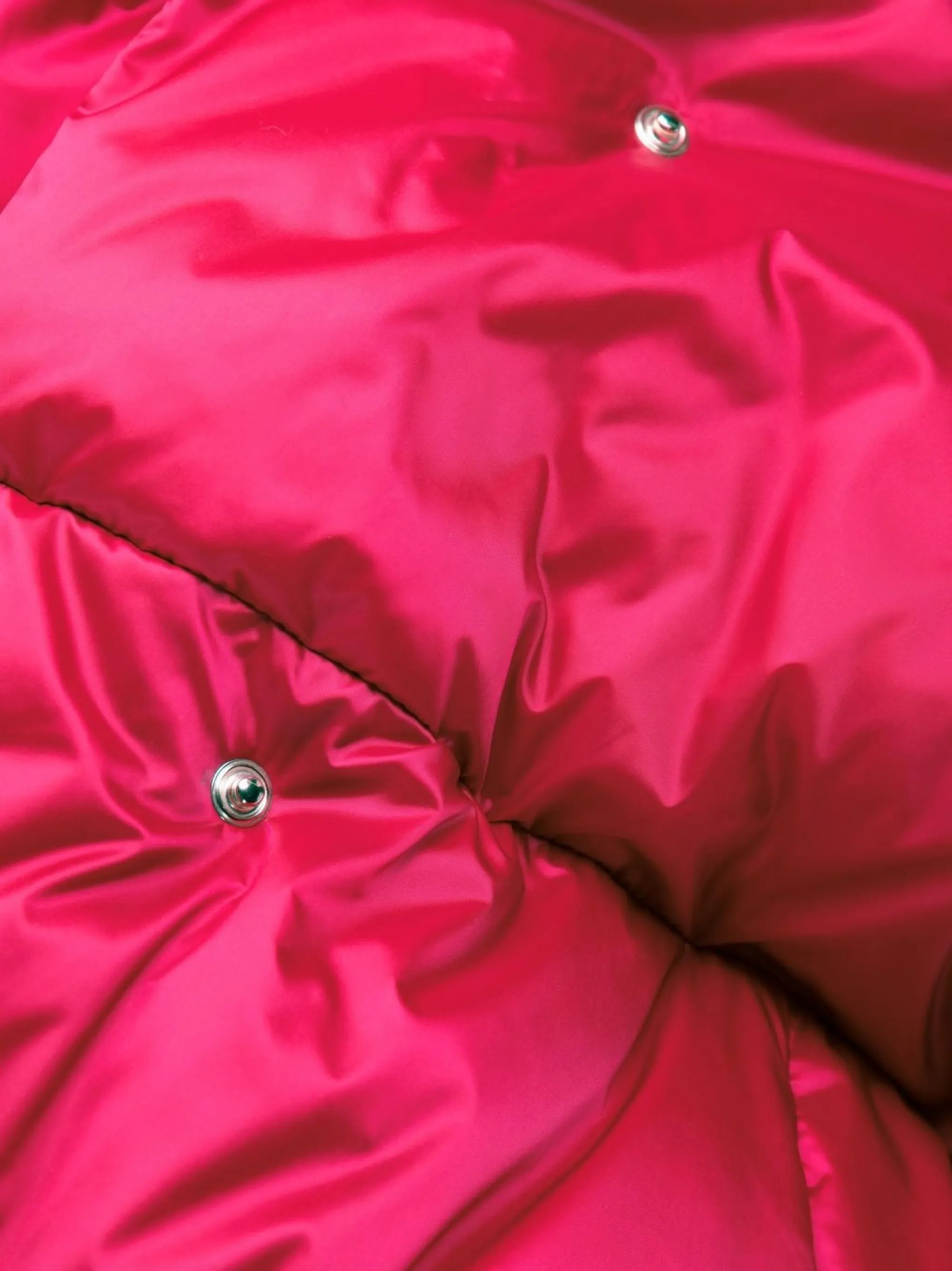 Globe A-shape satin-effect coat