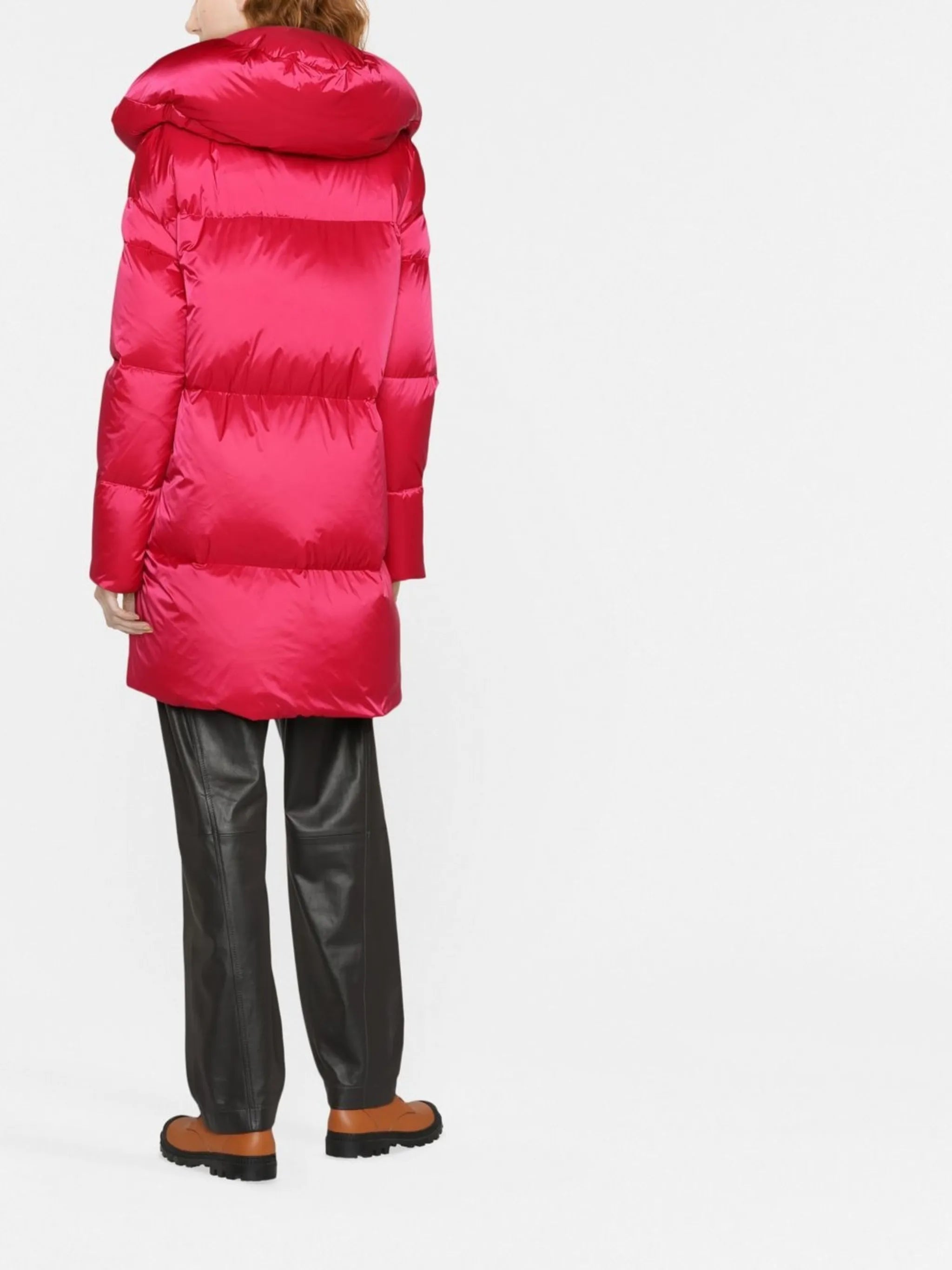 Globe A-shape satin-effect coat
