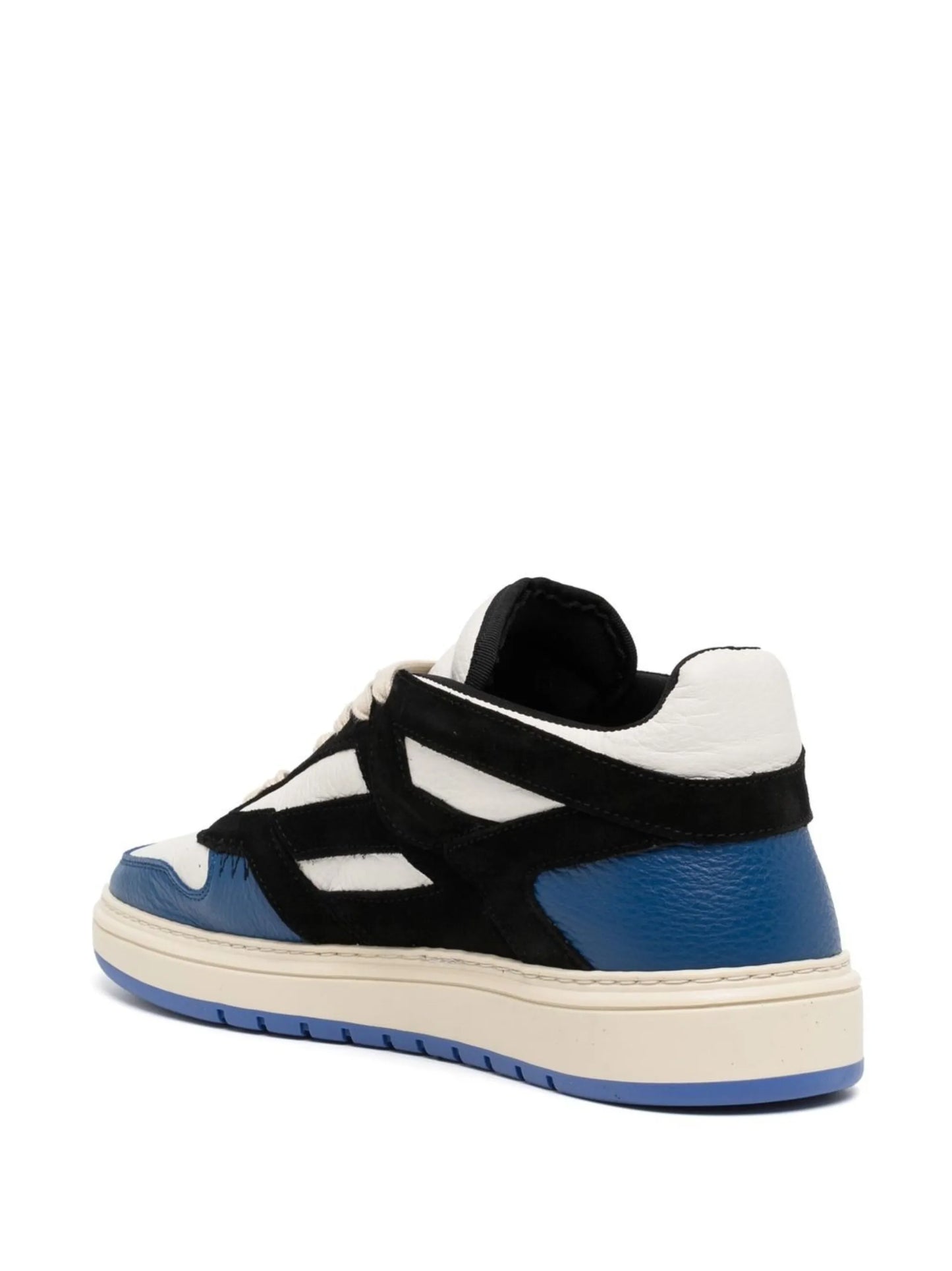 lace-up low-top sneakers