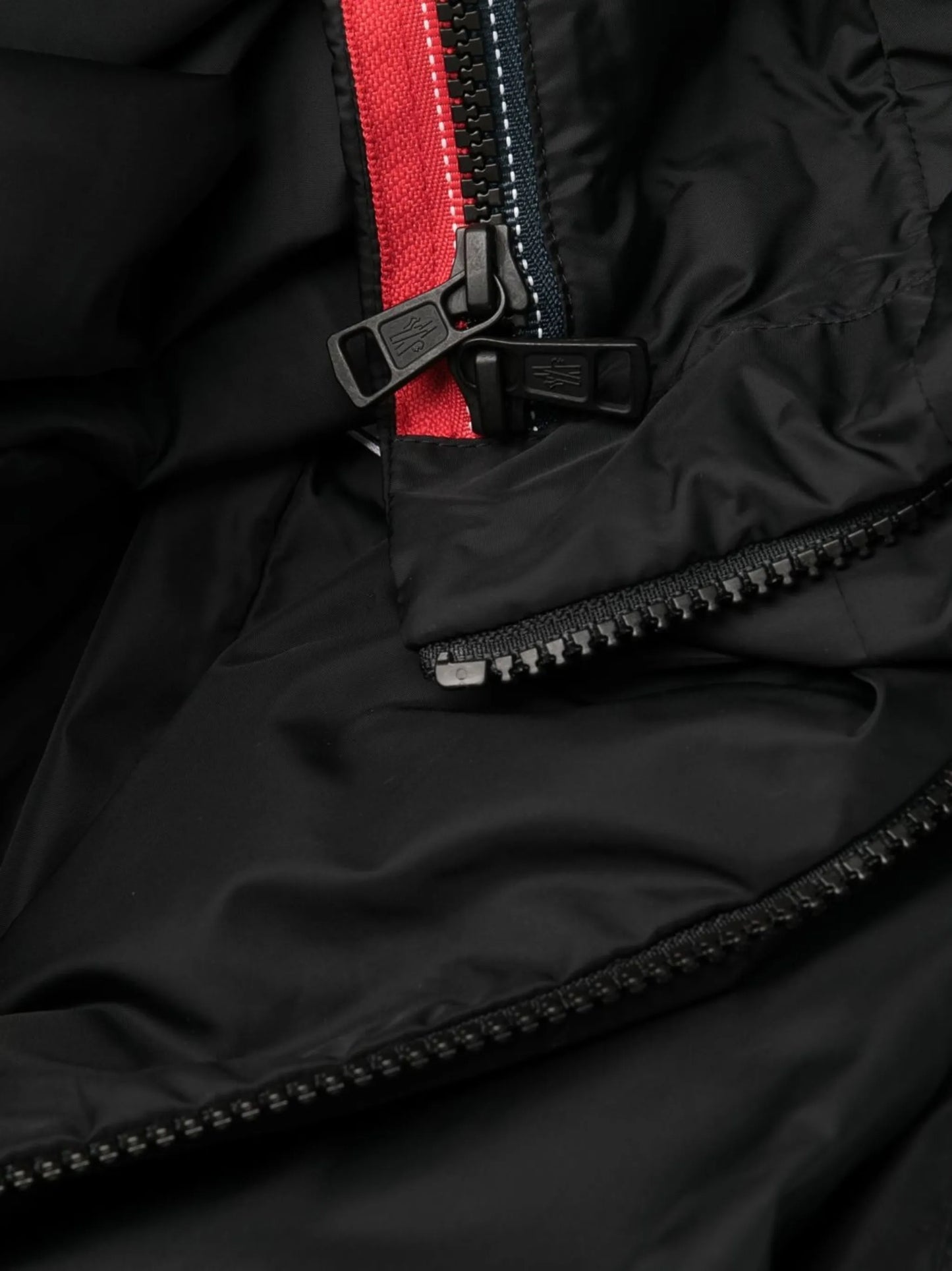 logo-patch windbreaker jacket