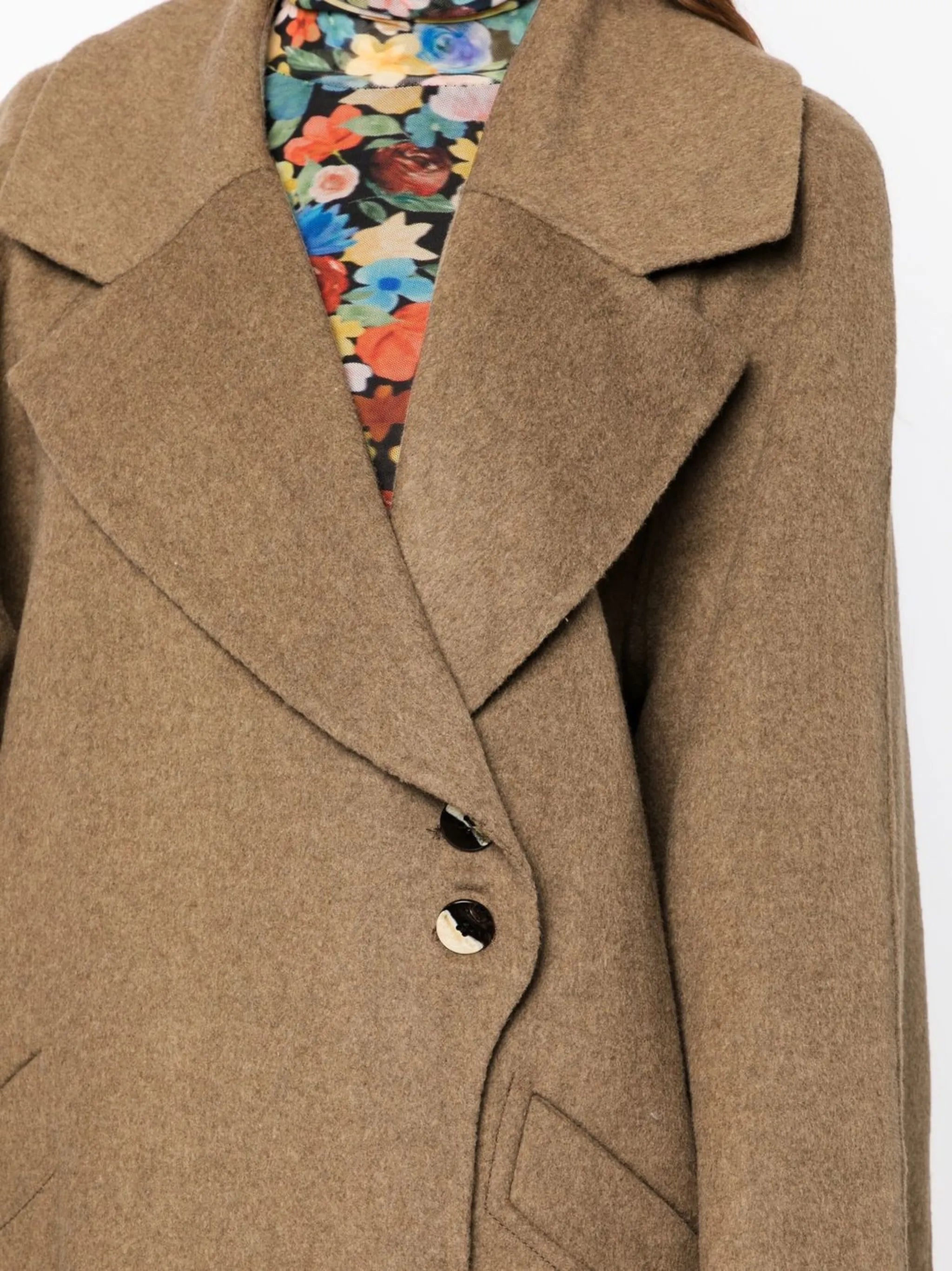 oversized button-fastening coat