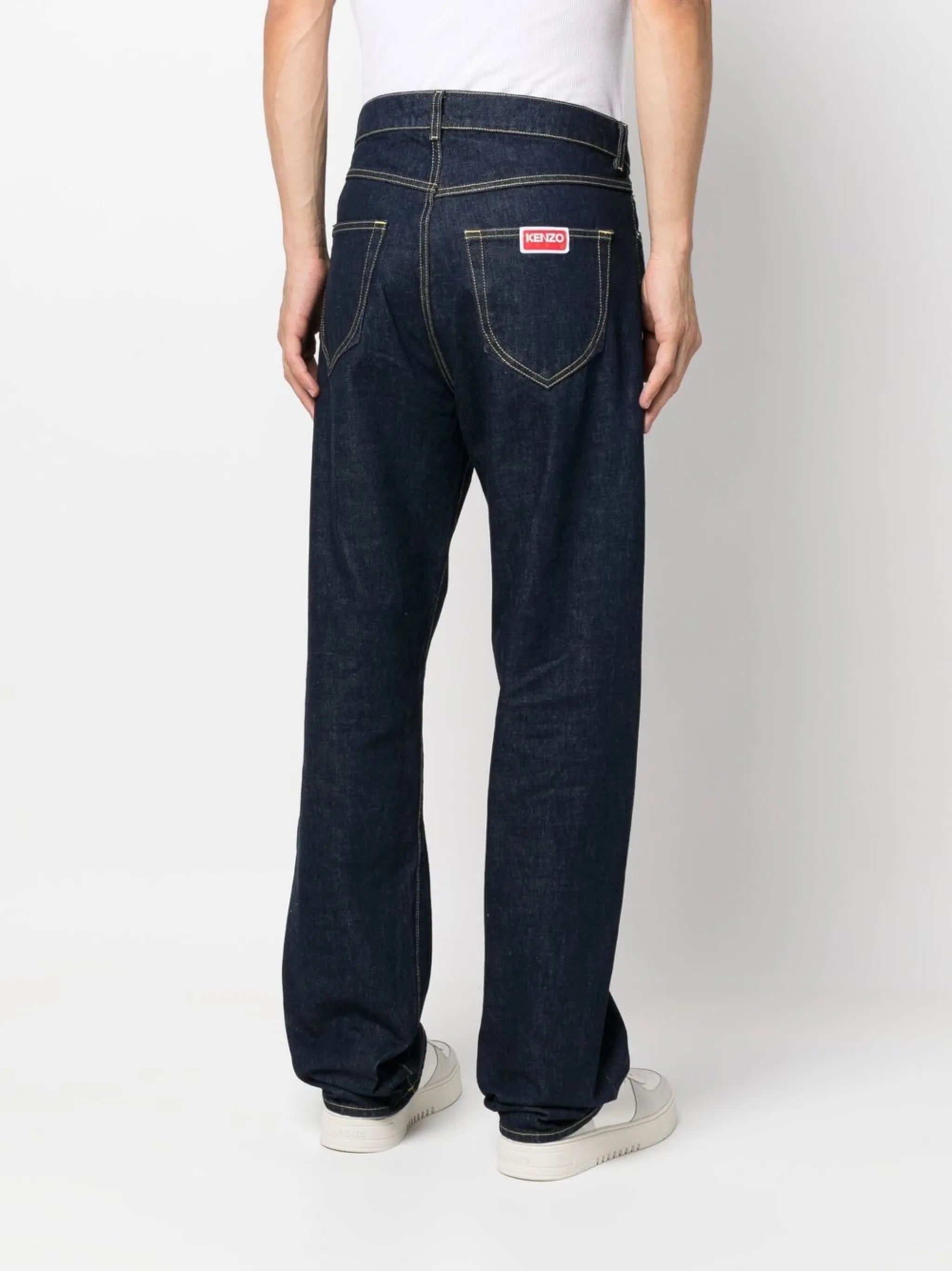 loose-fit denim pants