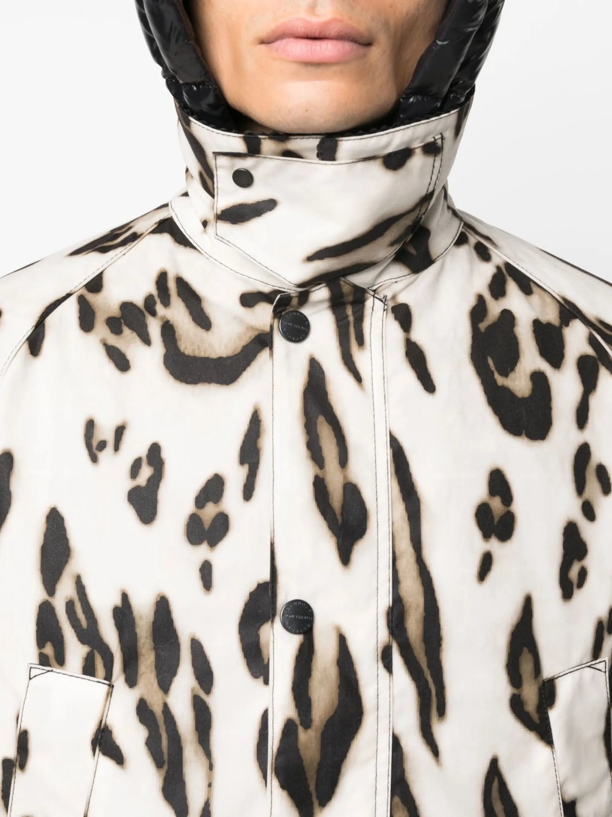 Wight leopard-print down jacket
