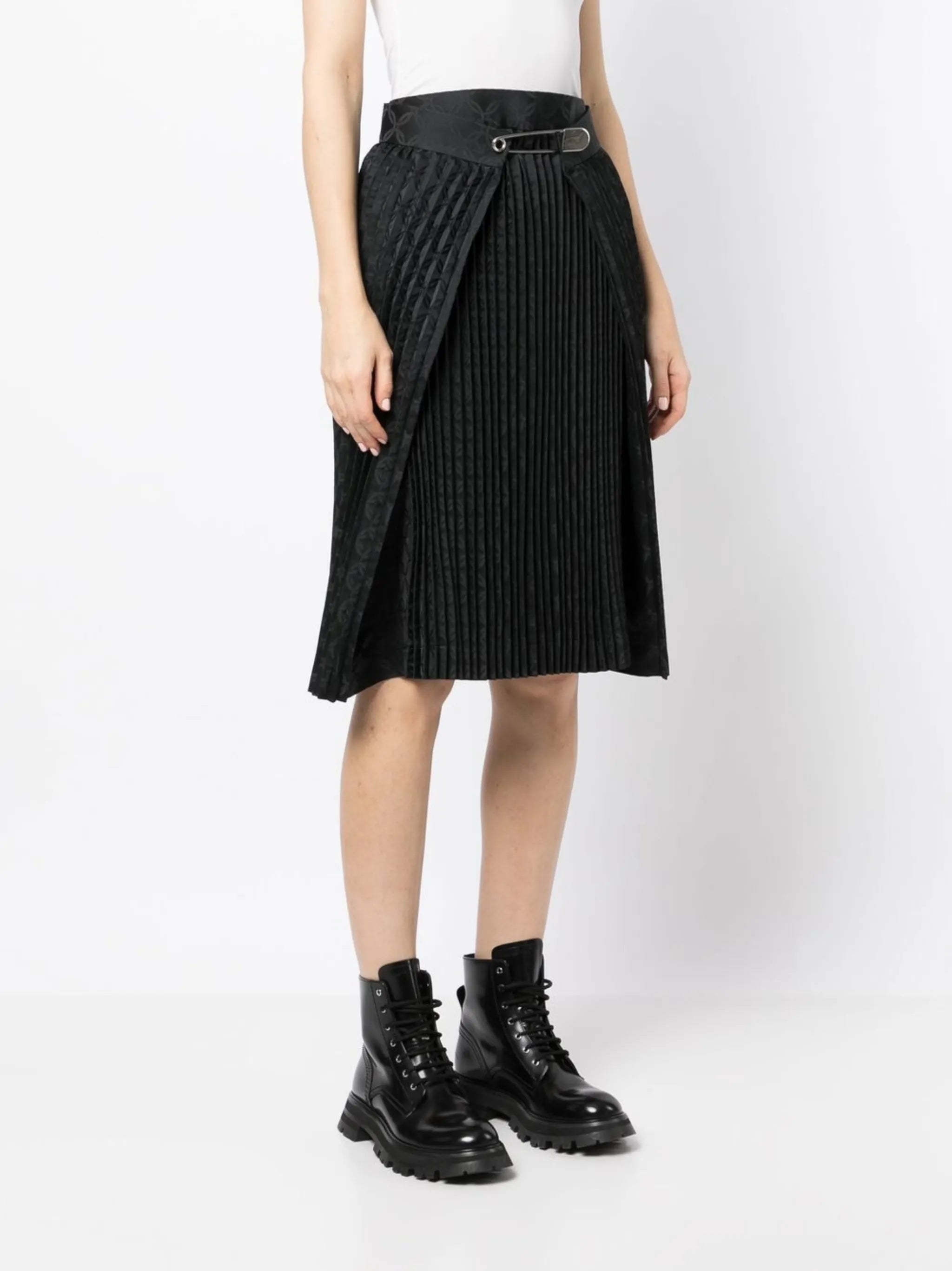 patterned-jacquard pleated skirt