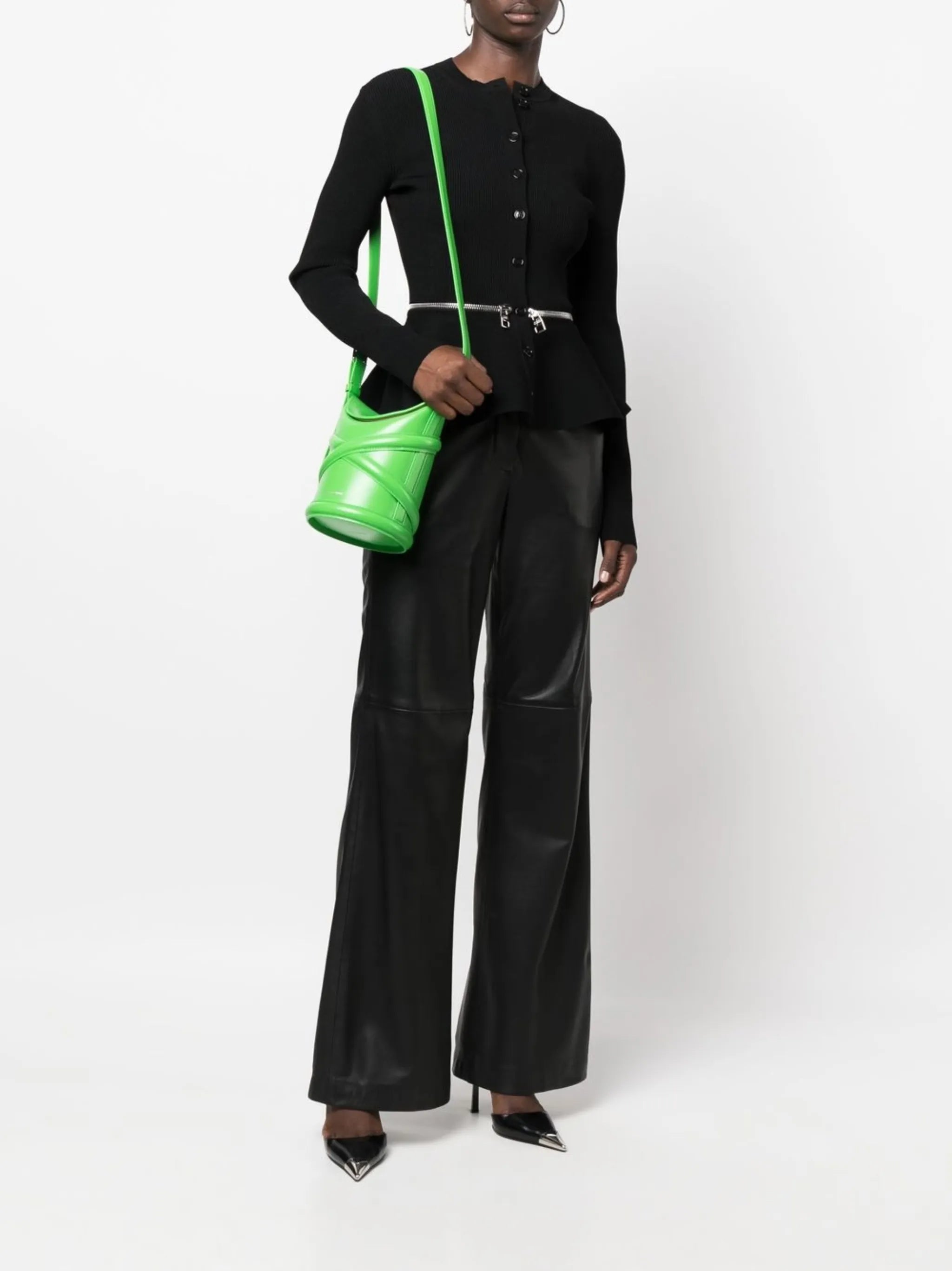 The Curve bucket bag