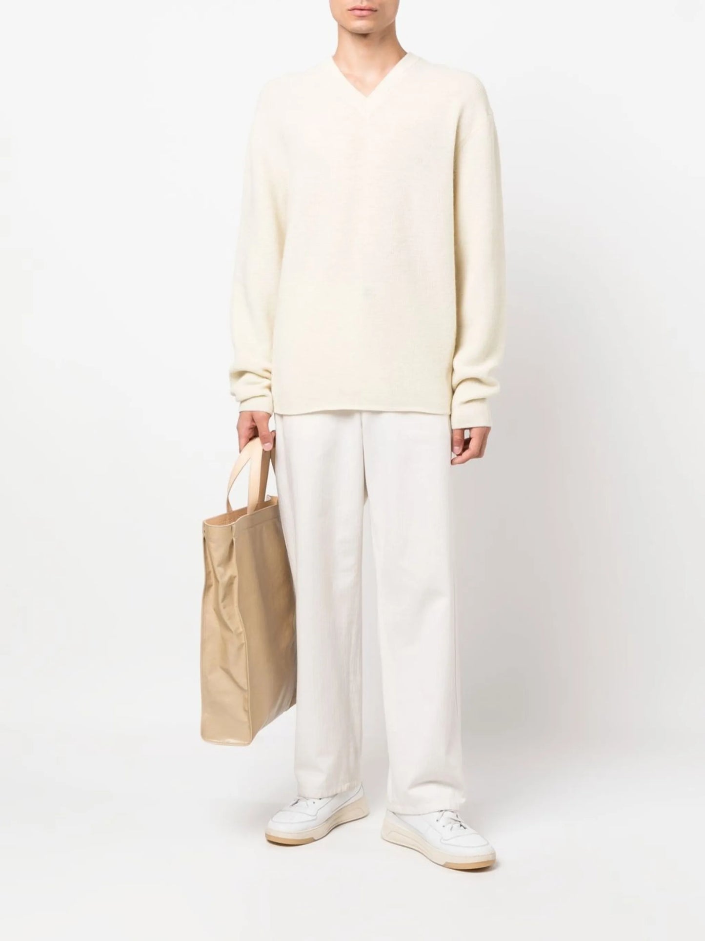 V-neck wool jumper