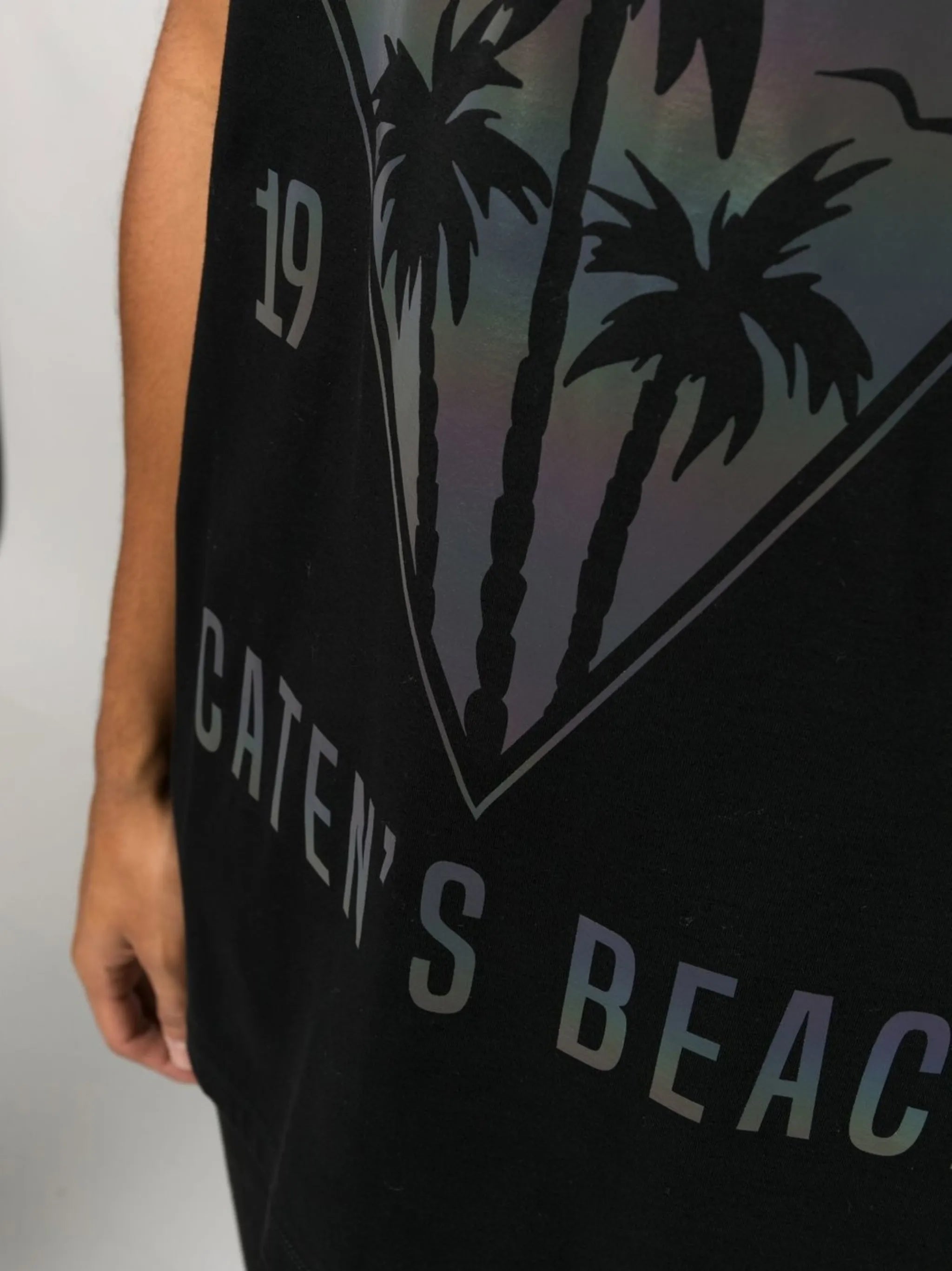 graphic-print logo T-shirt