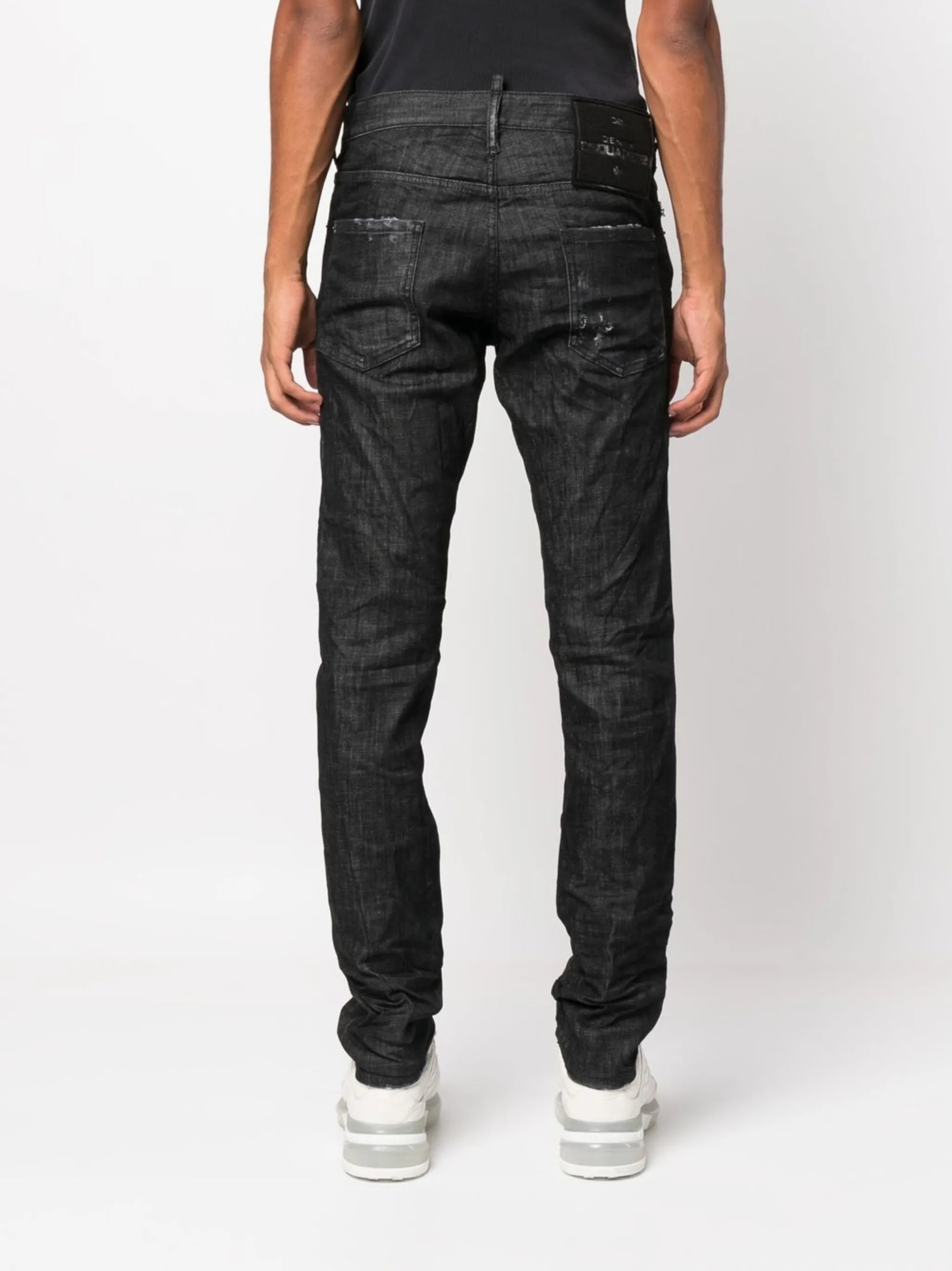 tapered slim-cut jeans