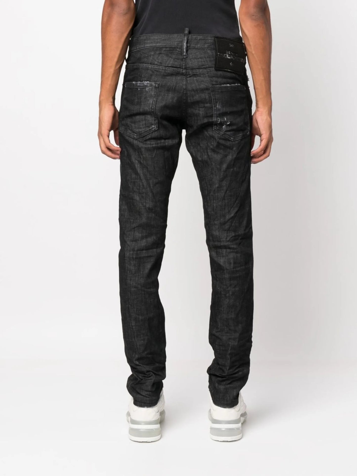 tapered slim-cut jeans