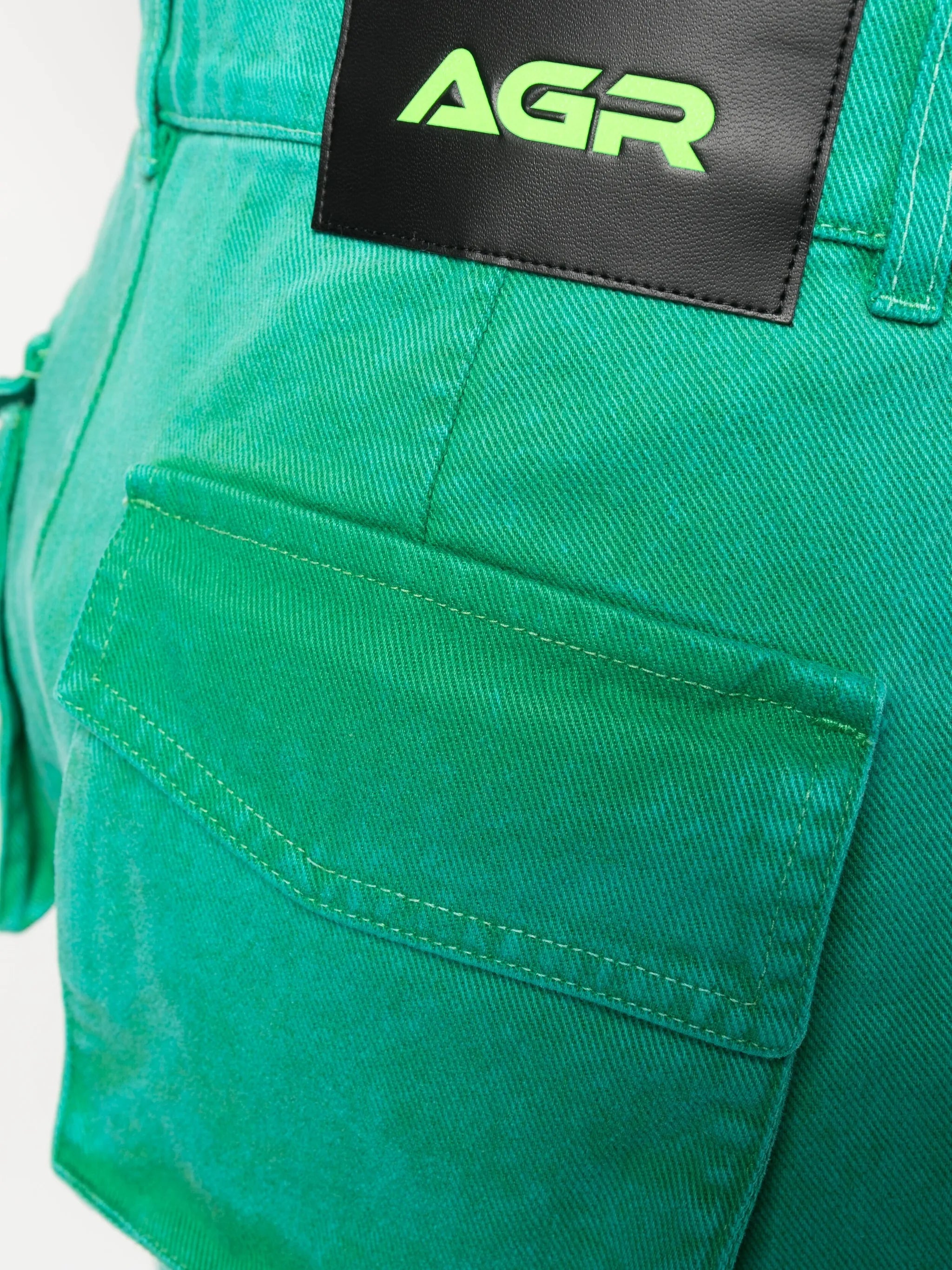 multi-pocket cotton trousers