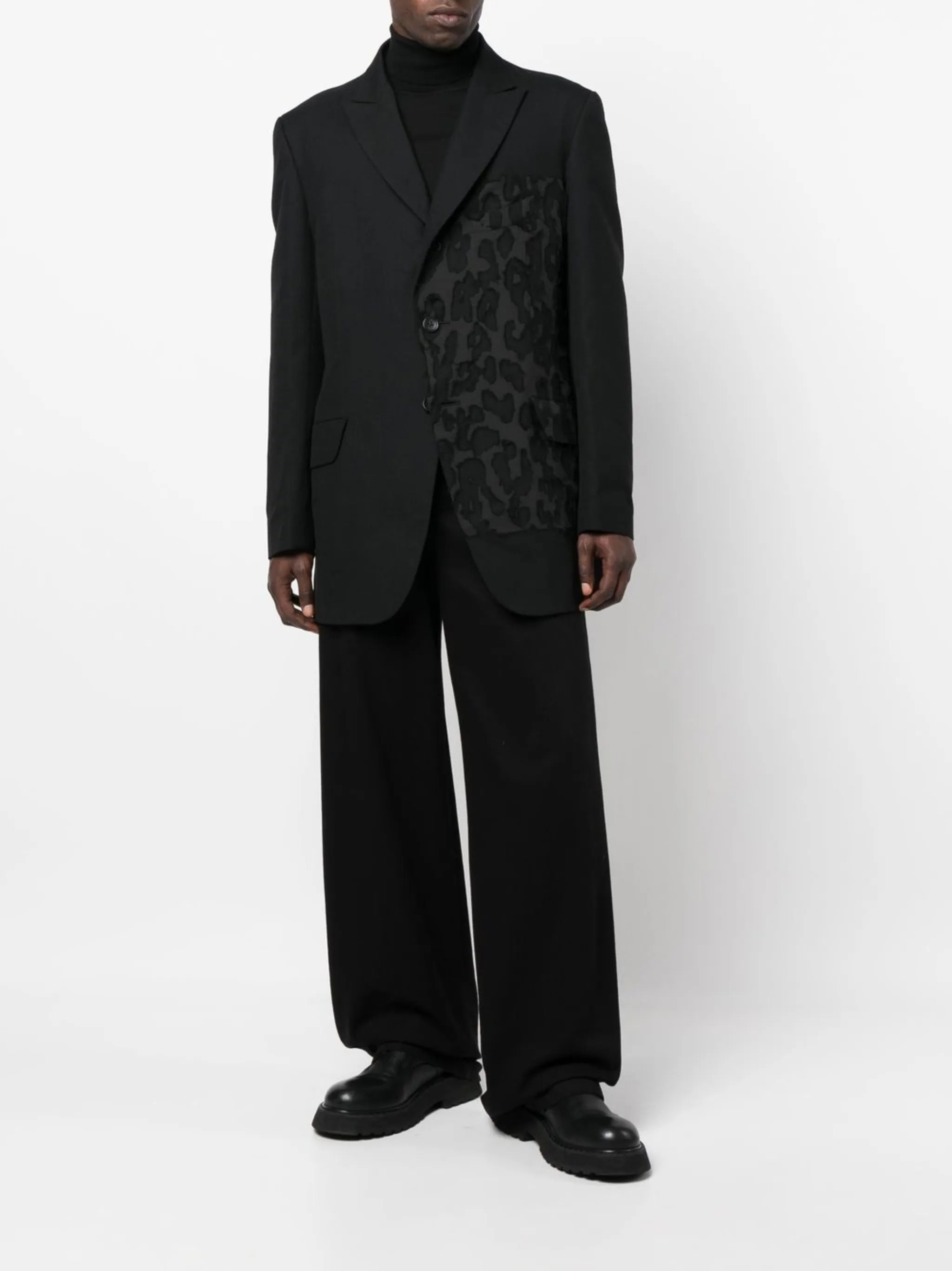 single-breasted blazer