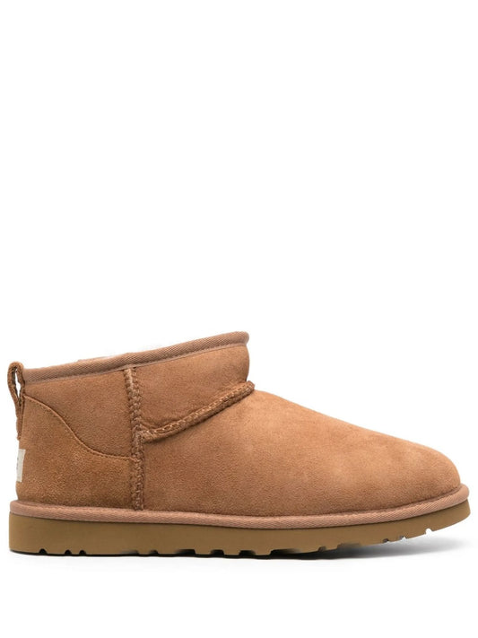 Classic Ultra Mini suede round-toe boots