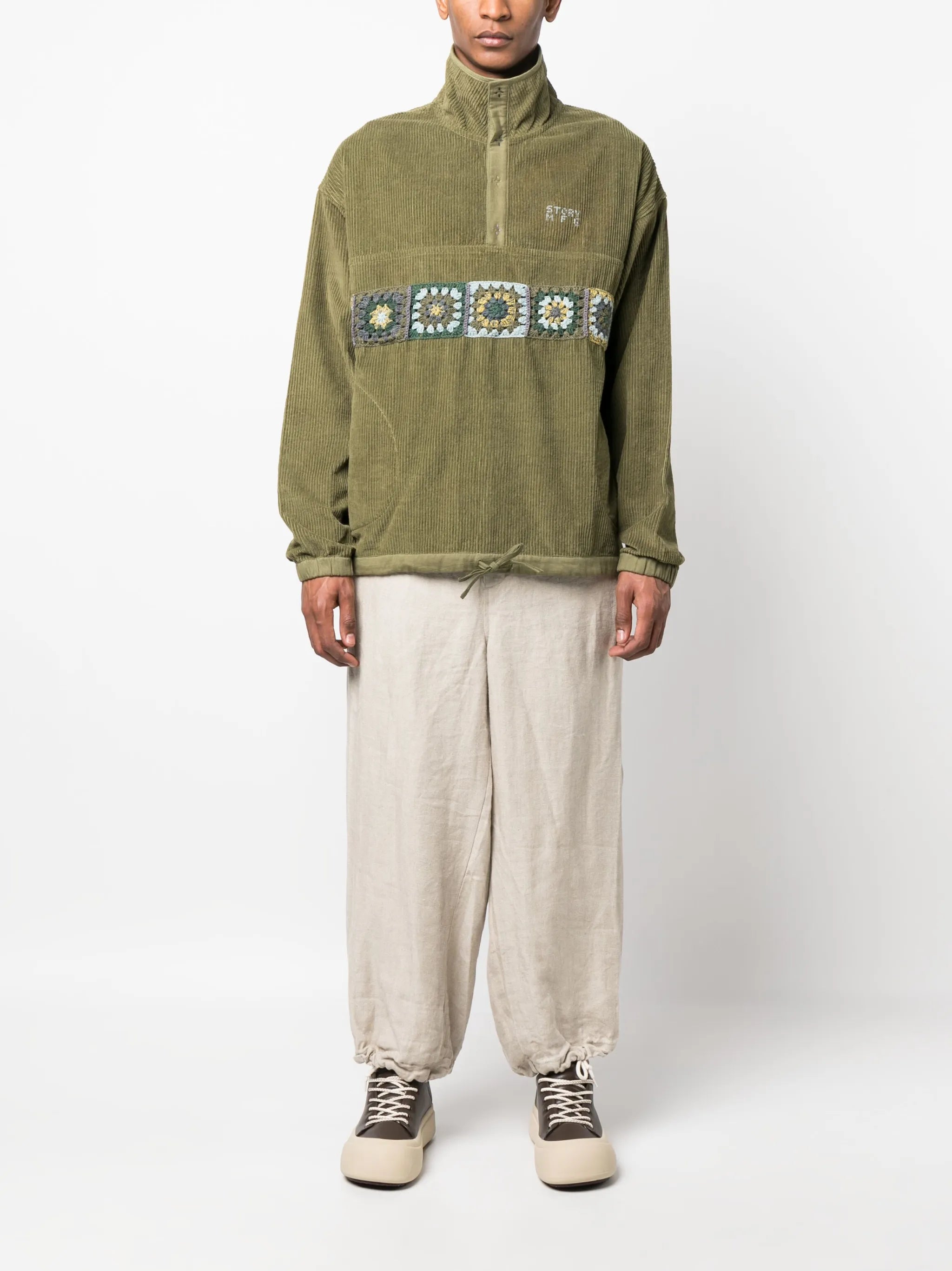 Polite corduroy pullover