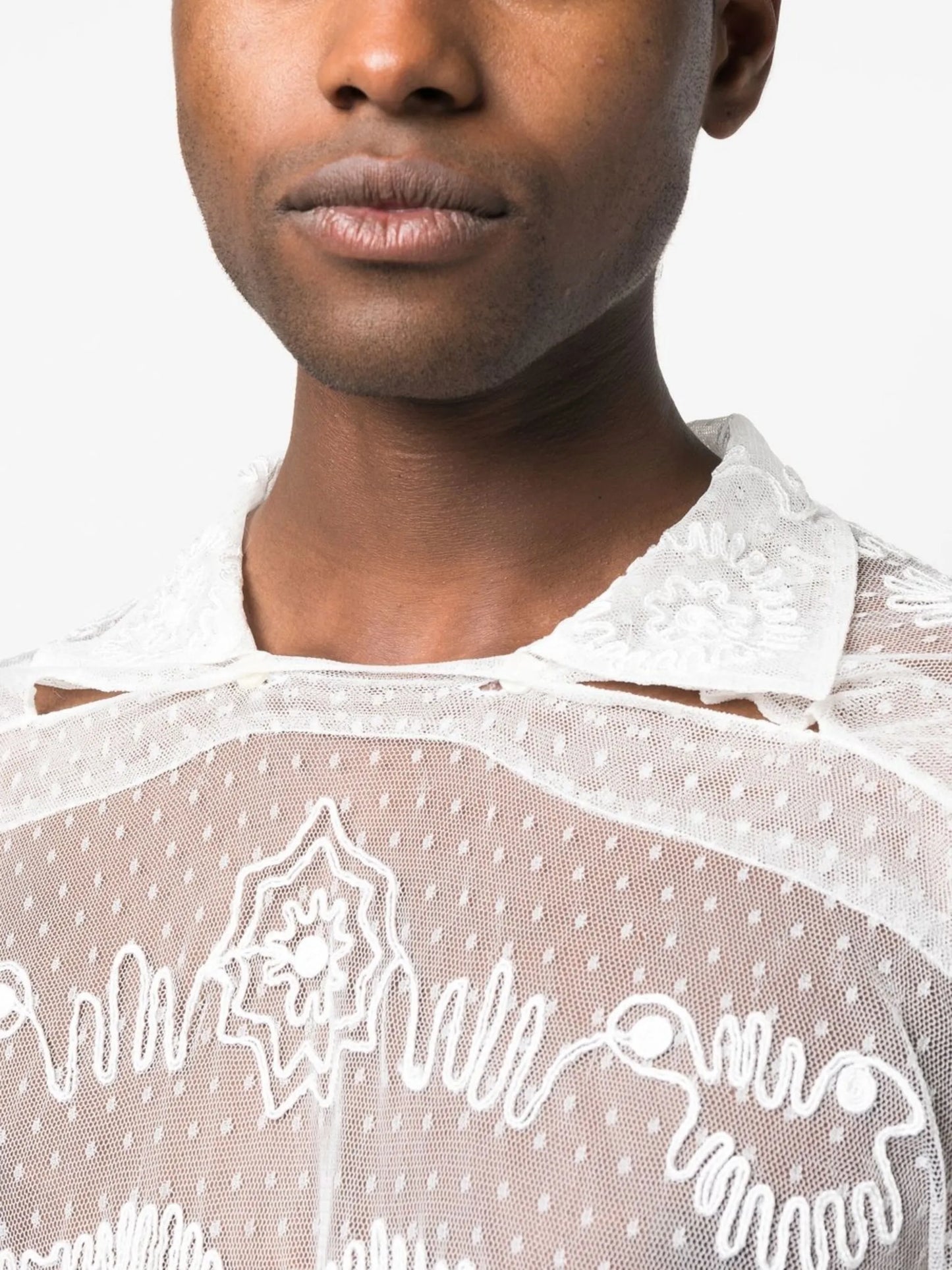 contour-ribbon pullover shirt