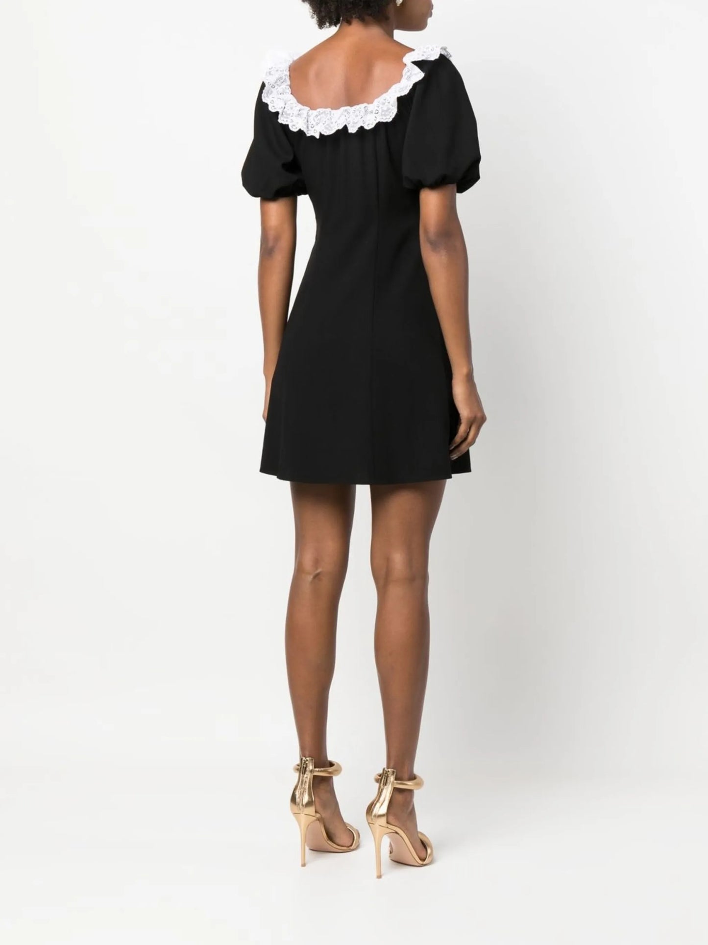 lace-trim off-shoulder dress