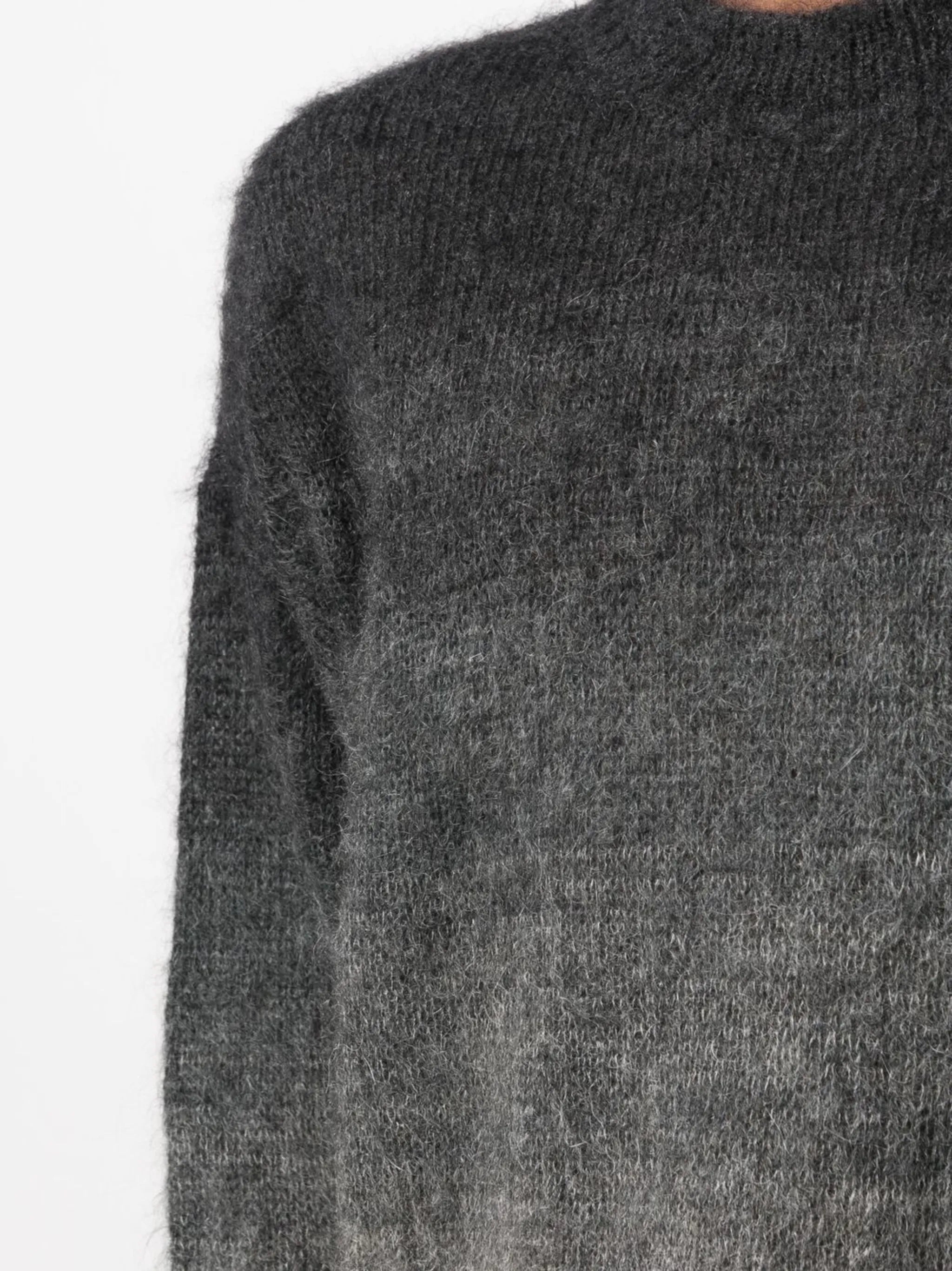 gradient-effect knitted jumper