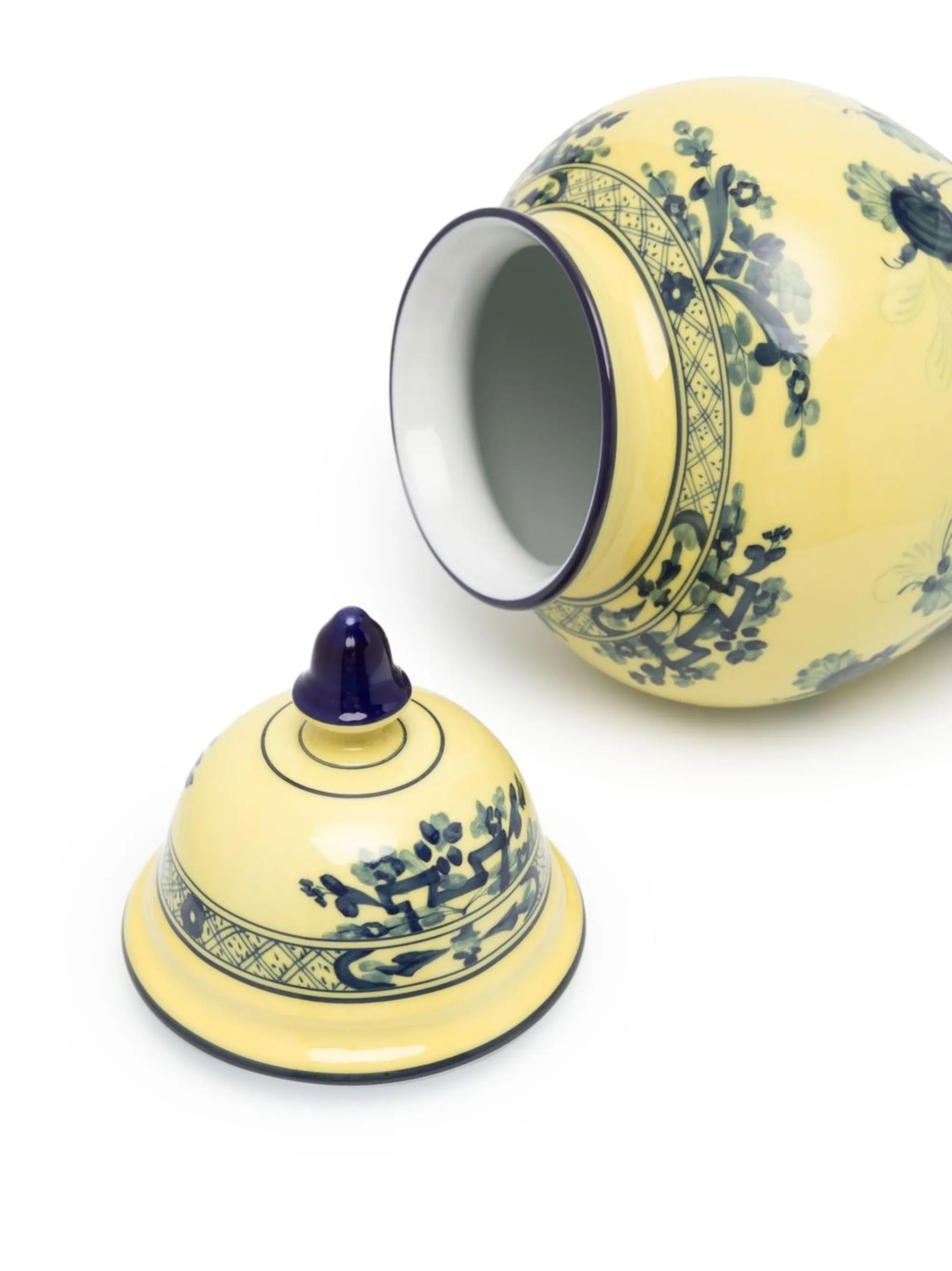 Oriente Italiano vase