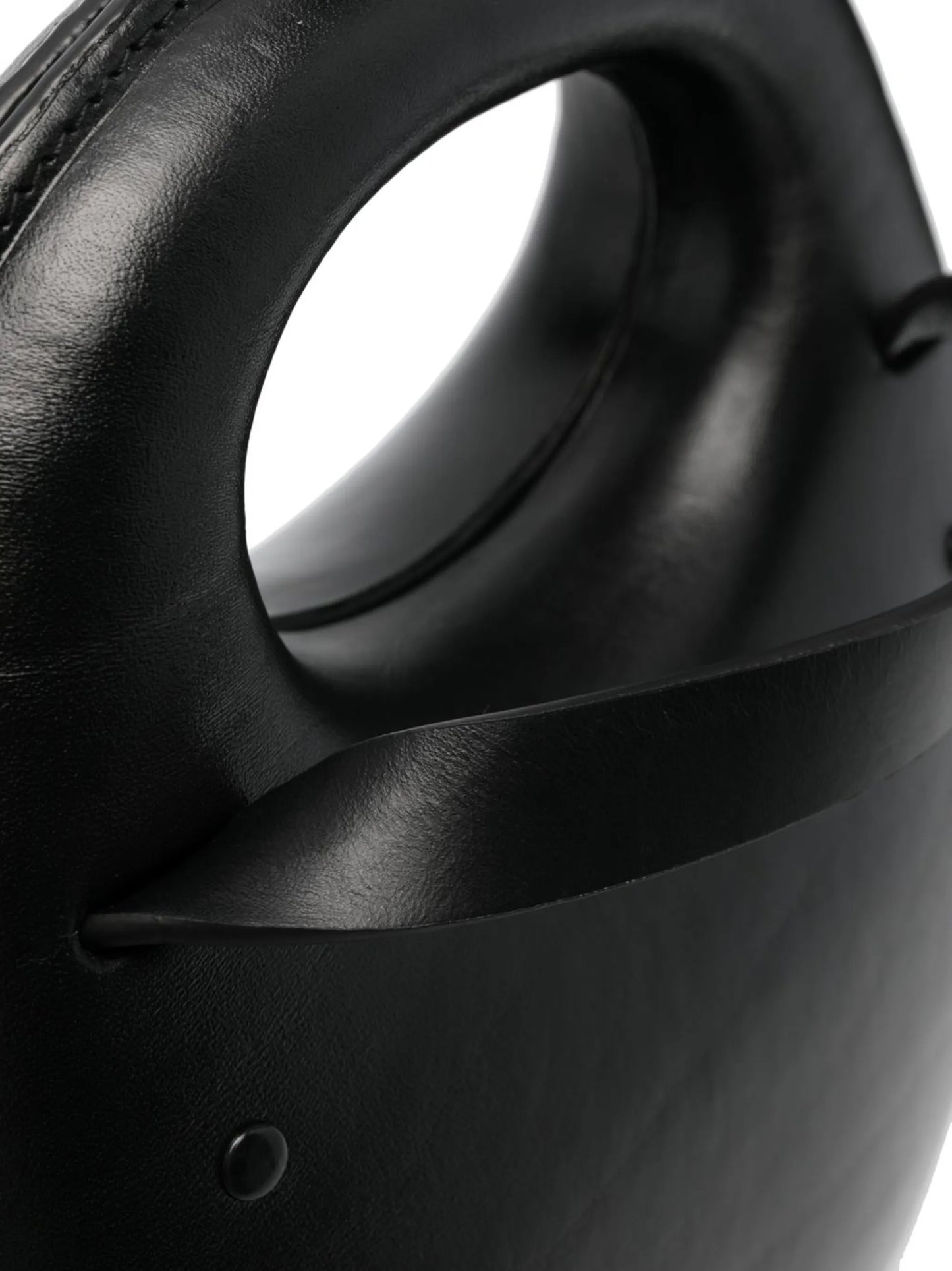 Egg leather tote bag