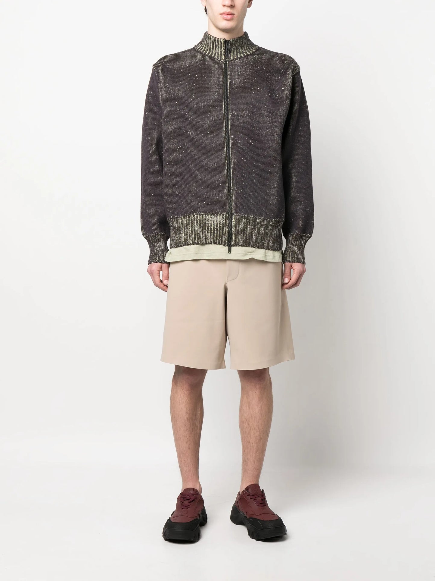 elasticated-waistband shorts
