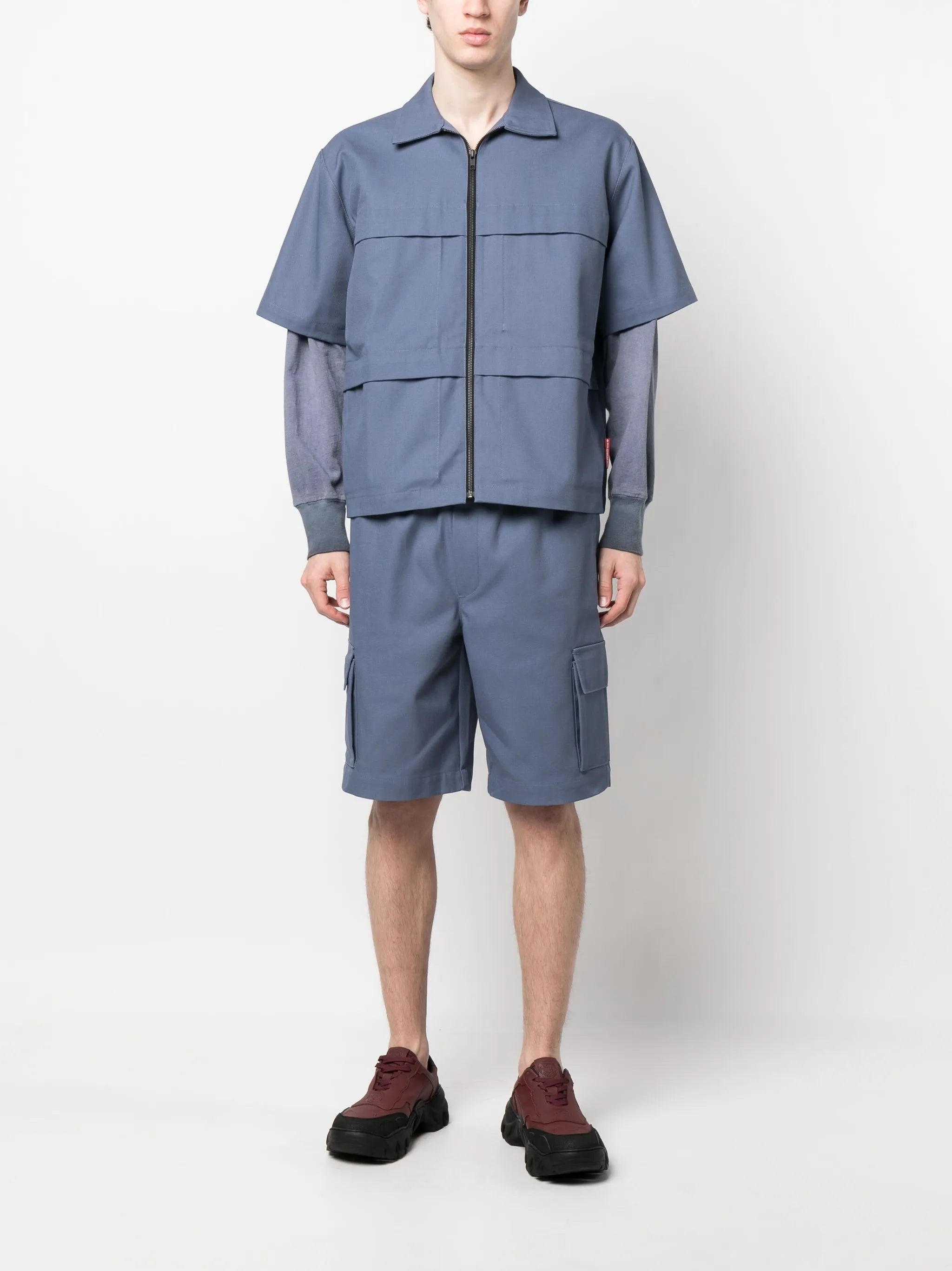 elasticated-waistband cargo shorts