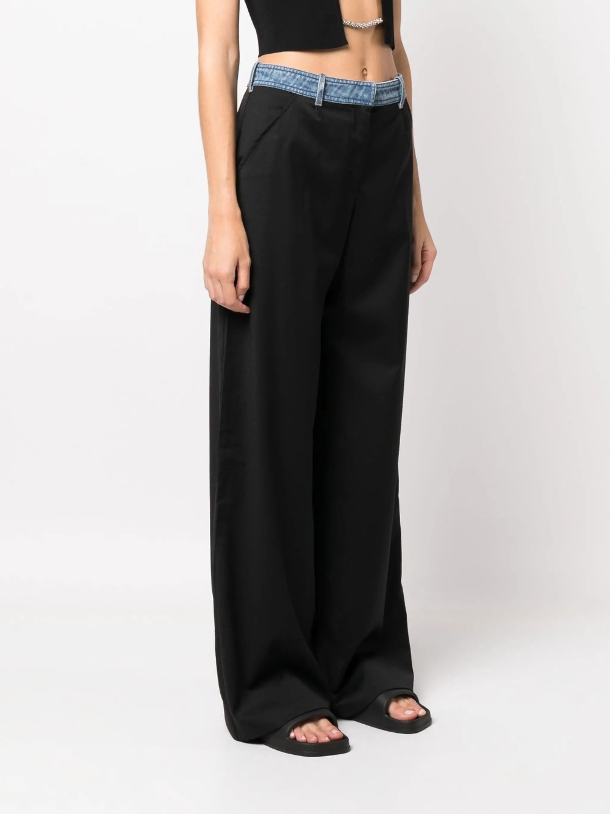 contrast-waistband wide-leg trousers