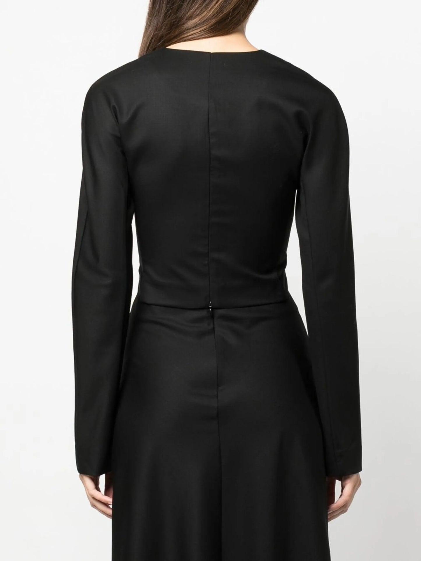 long-sleeved cropped top