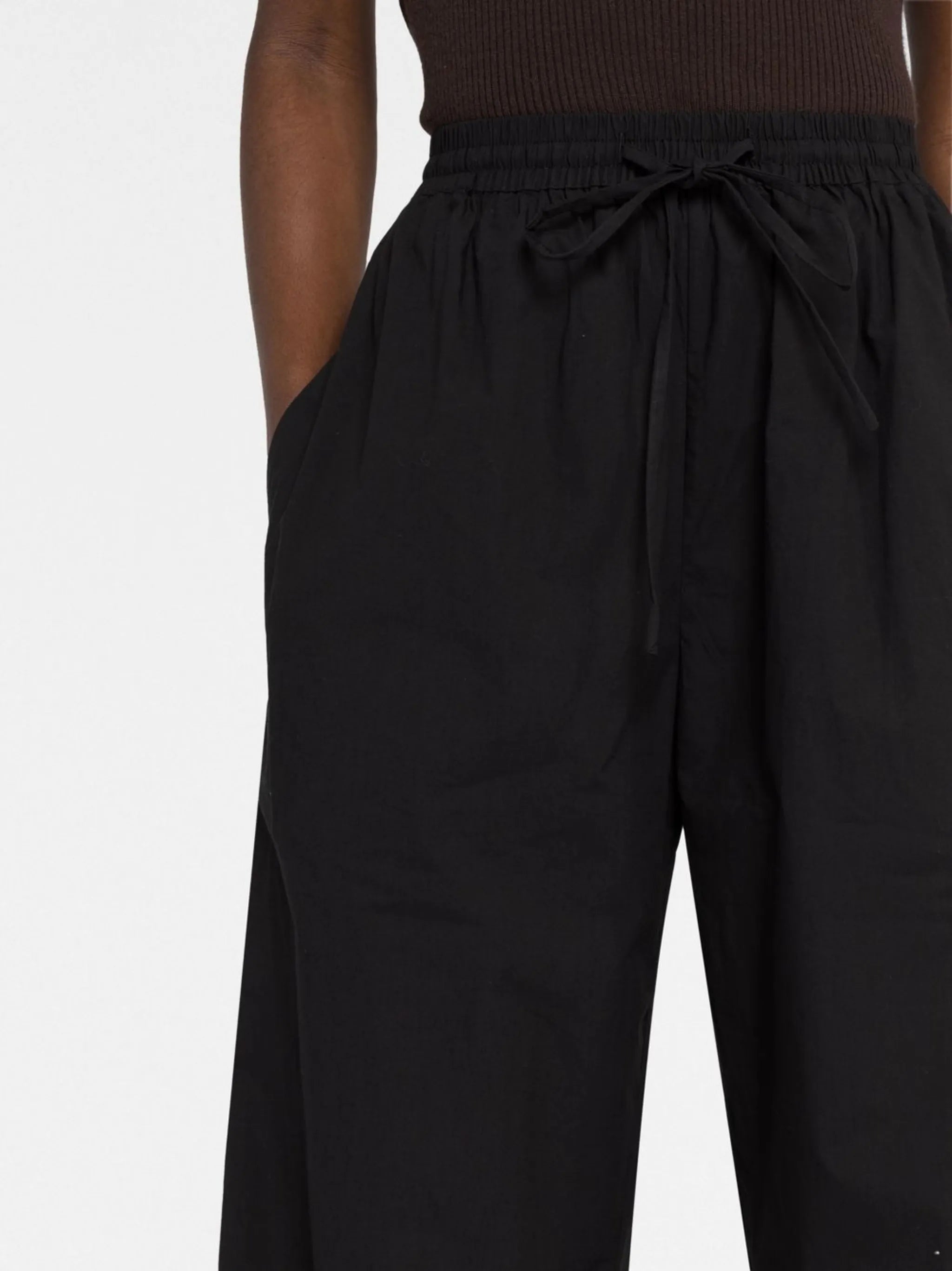 Relaxed organic cotton straight-leg trousers