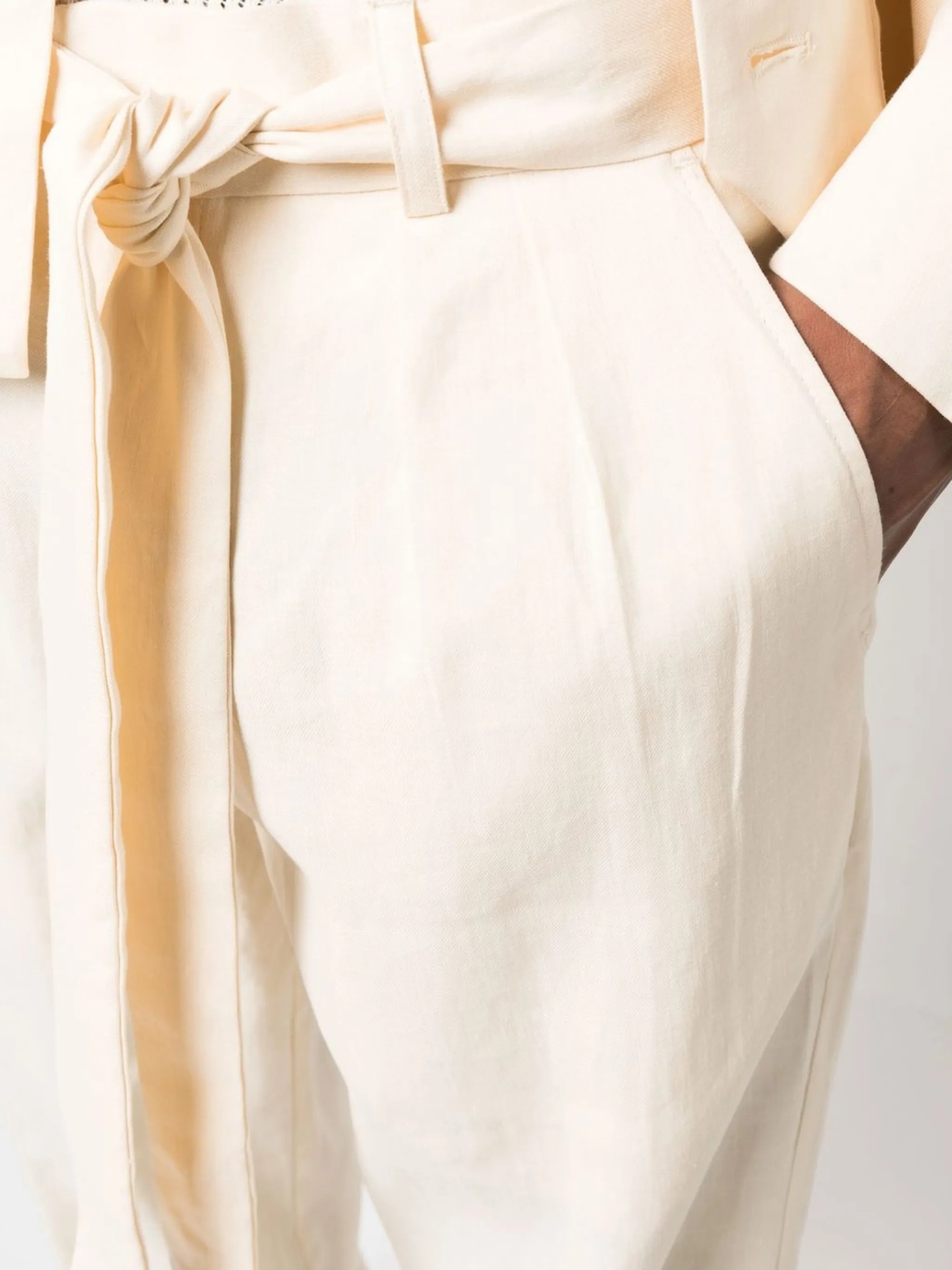tied-waist wide-leg trousers