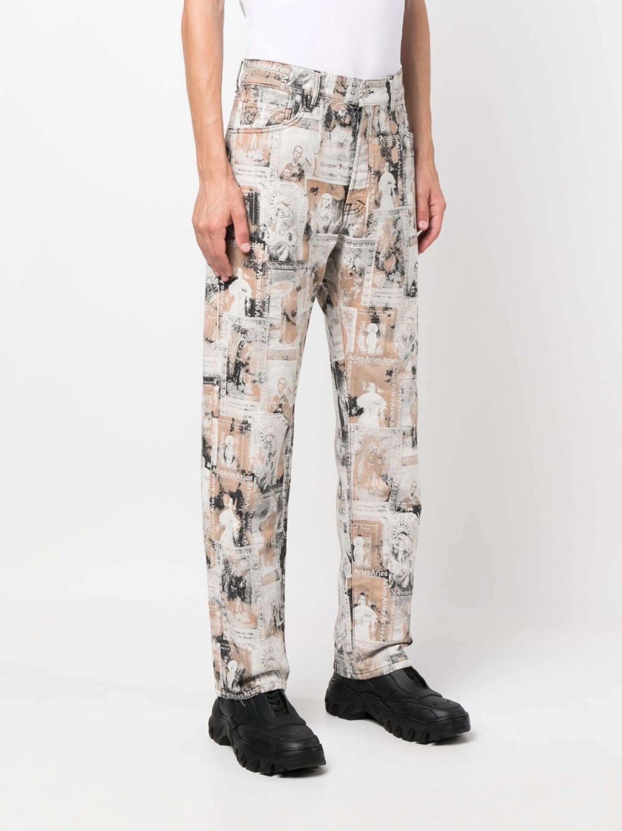 graphic-print jeans