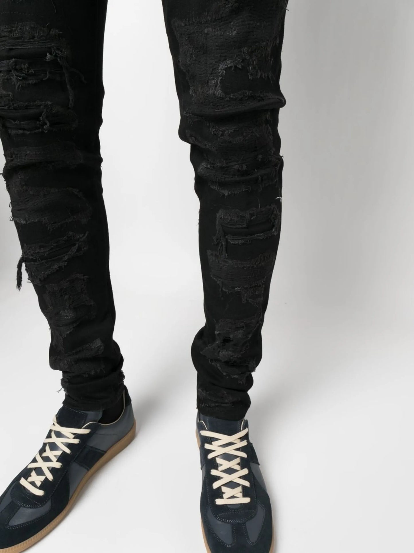 Shredded Denim skinny-cut jeans