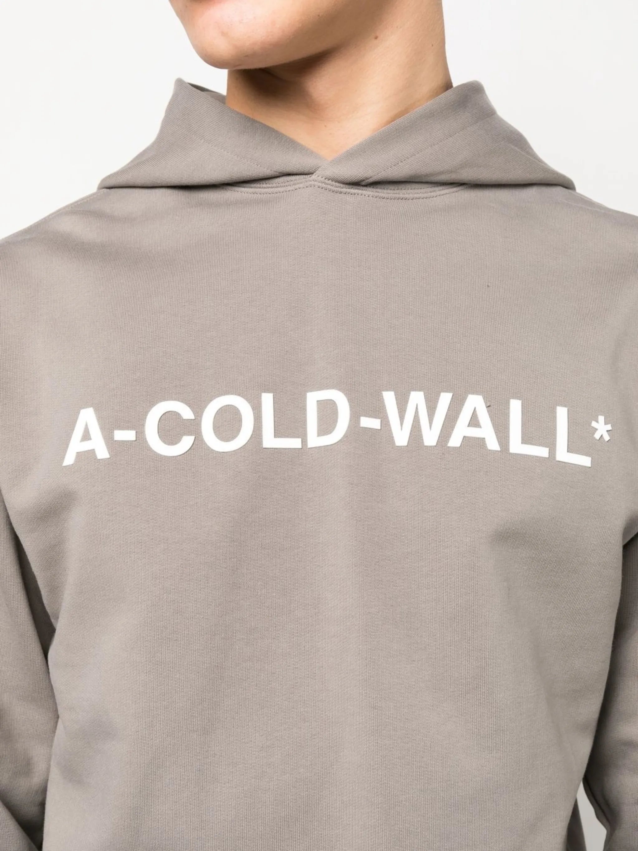 Essential logo-print hoodie