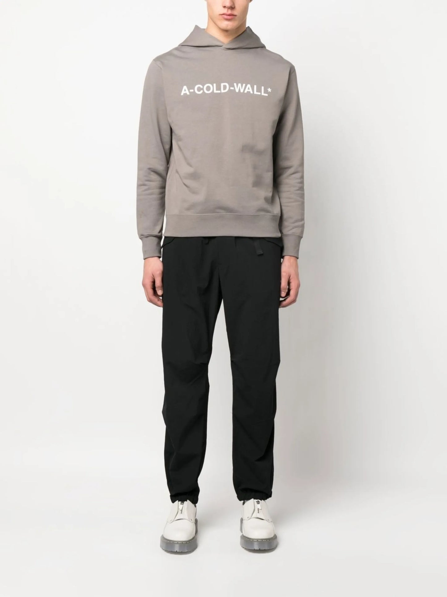 Essential logo-print hoodie