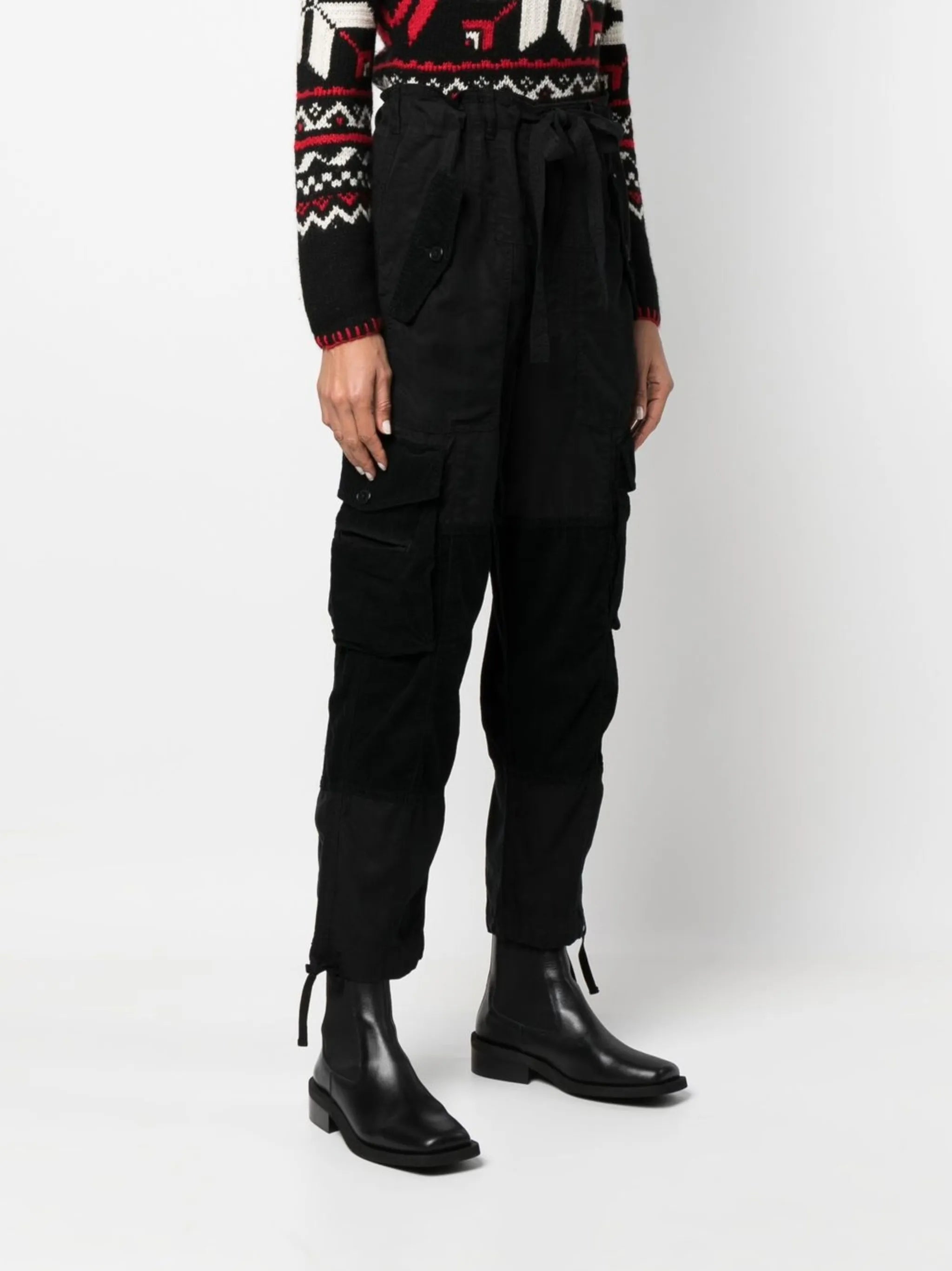 cropped-leg cargo trousers