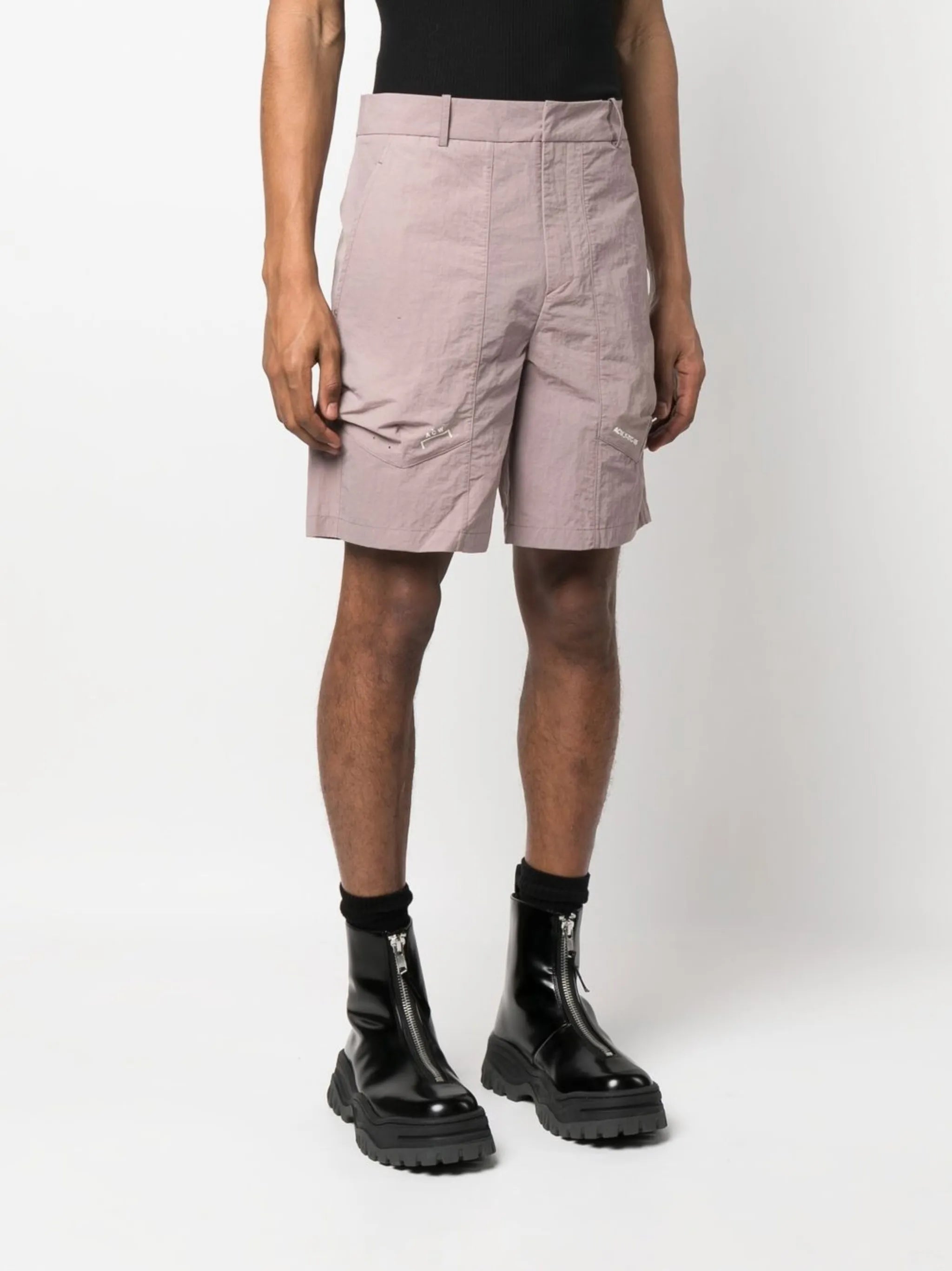 Irregular Dye logo-print shorts