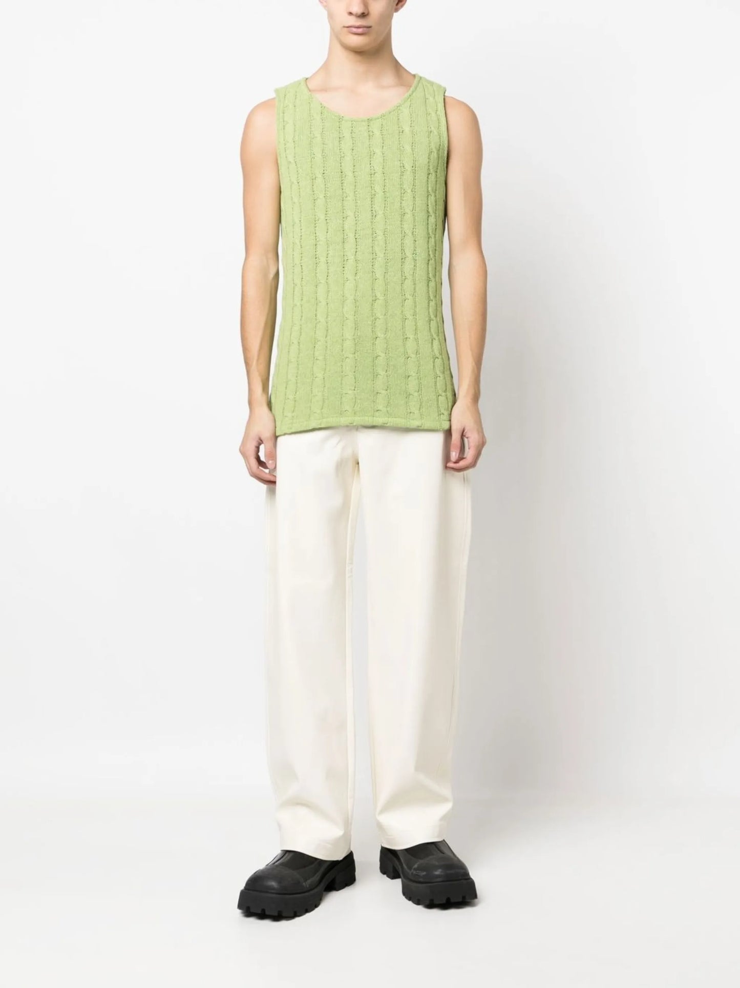 straight-leg baggy trousers