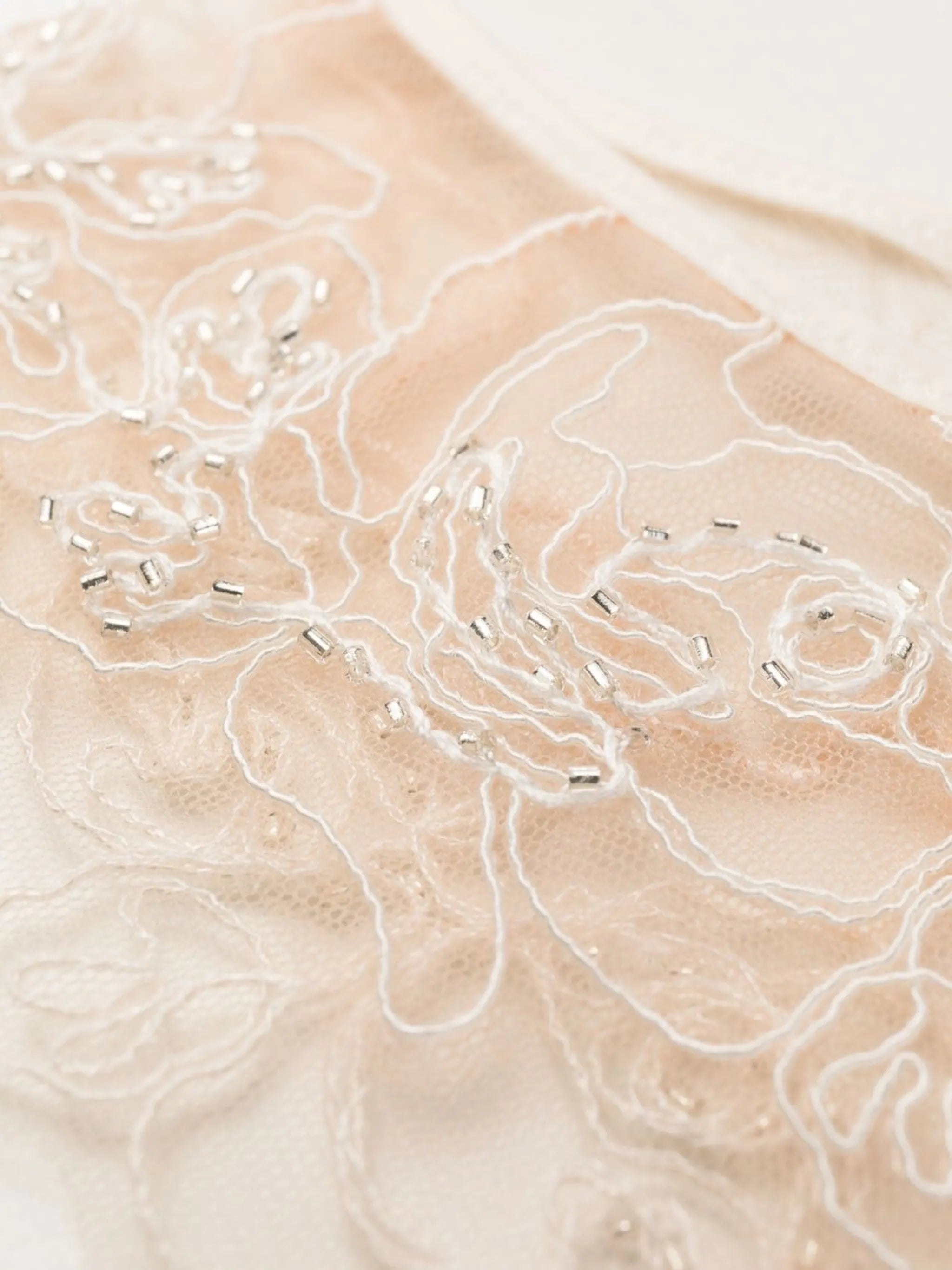 Lindie lace-detail briefs